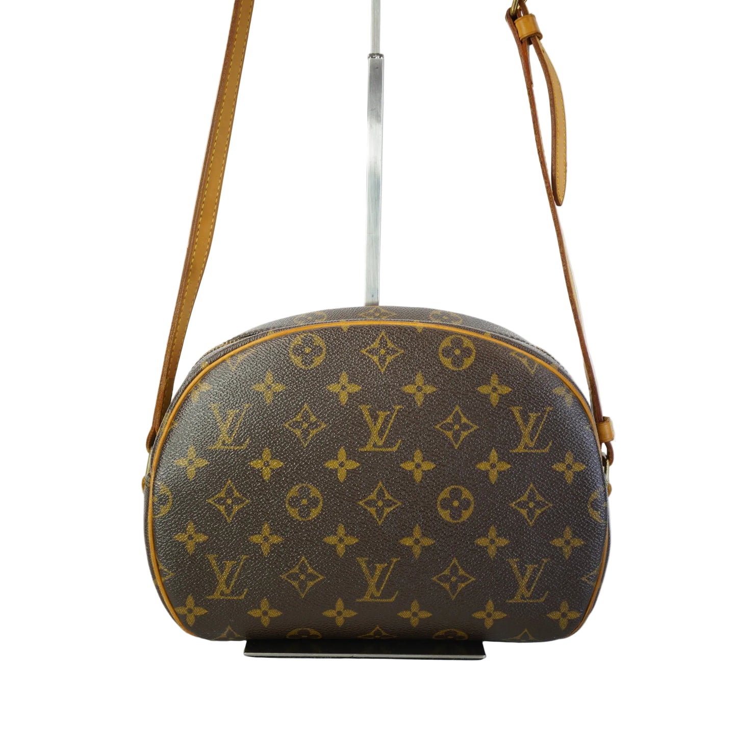 Louis Vuitton	Monogram Blois
