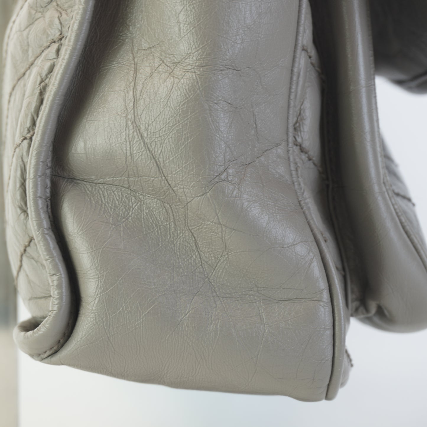 YSL	Niki Gray Medium Shoulder