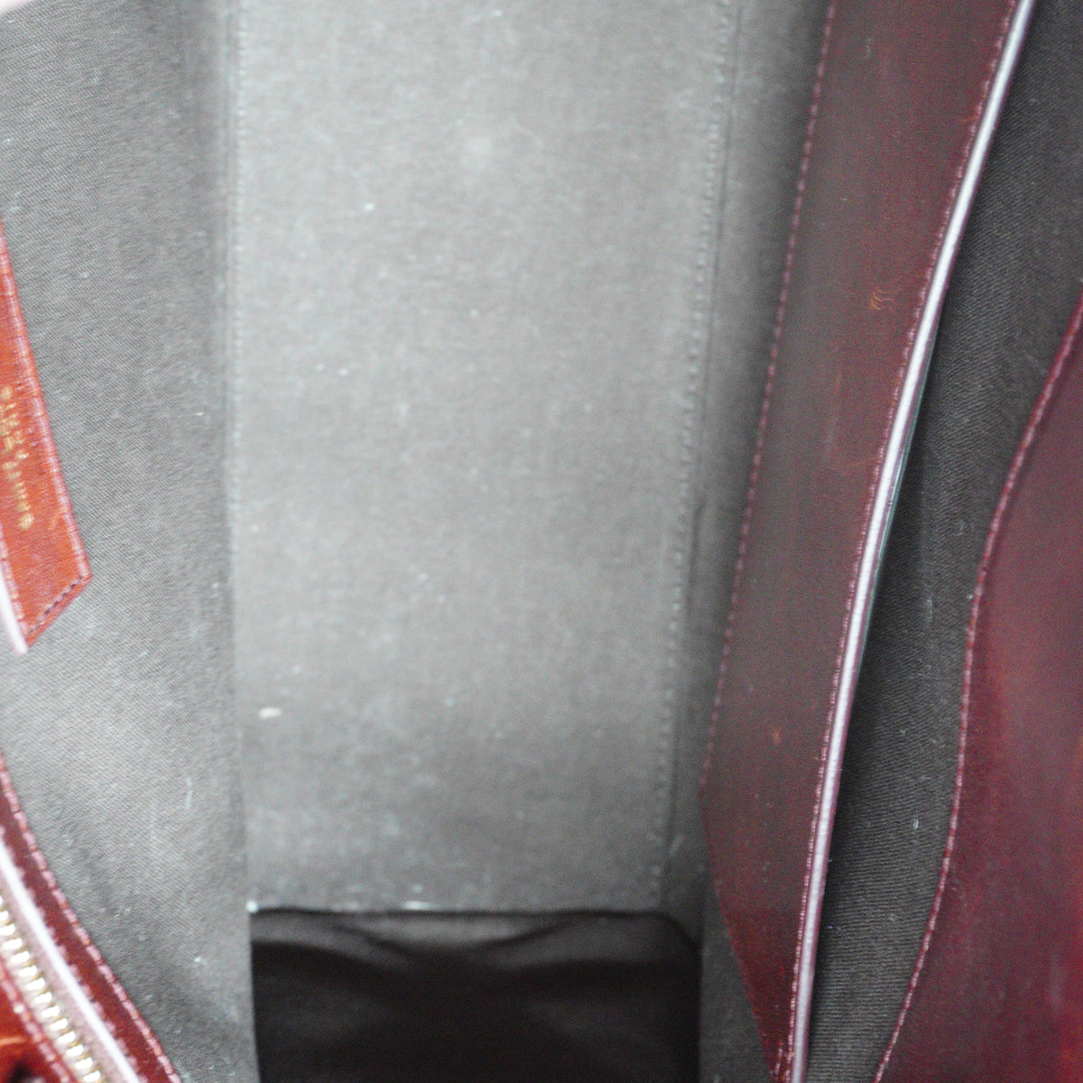 YSL Manhattan Tote Bag GHW Medium