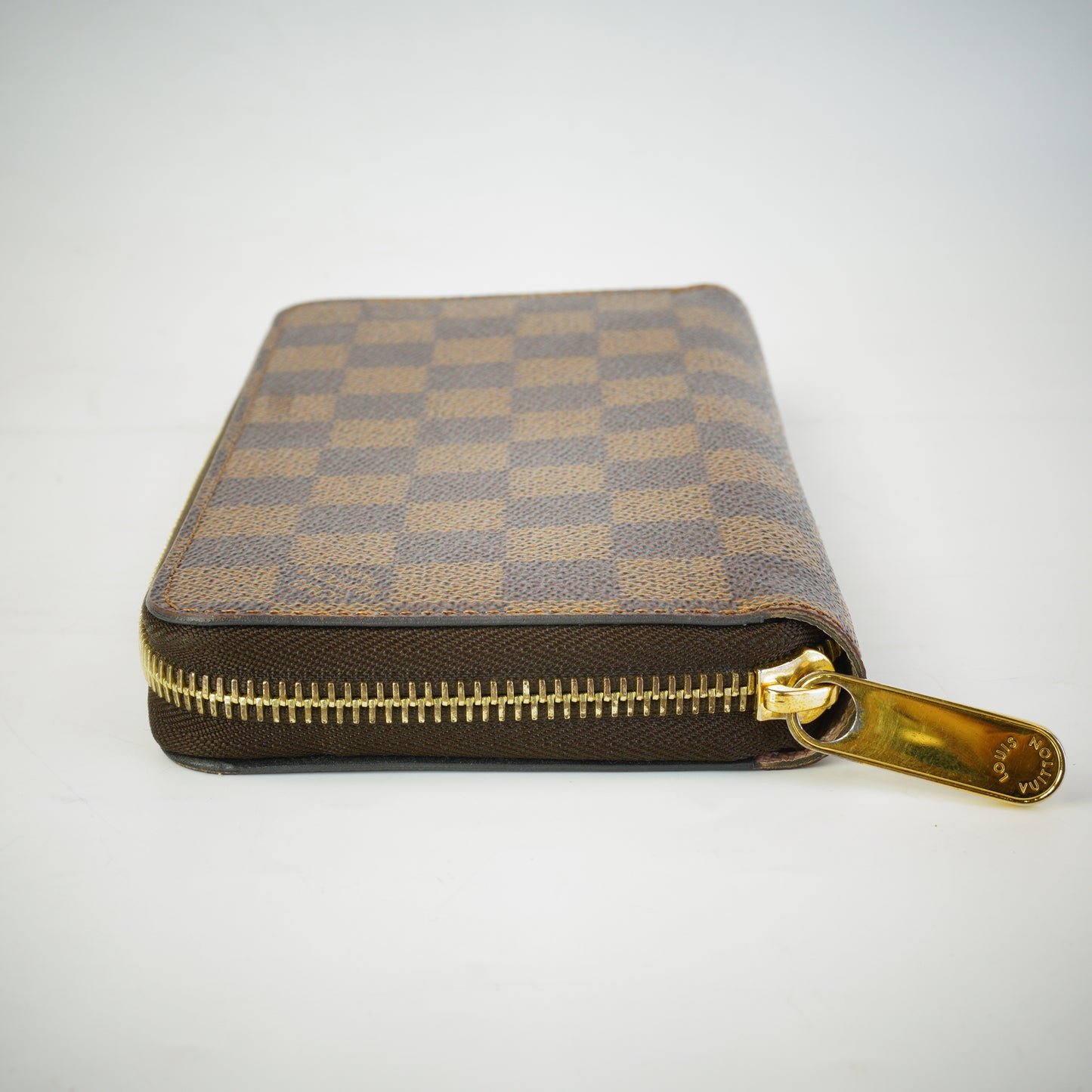 Louis Vuitton	Zippy Wallet DE