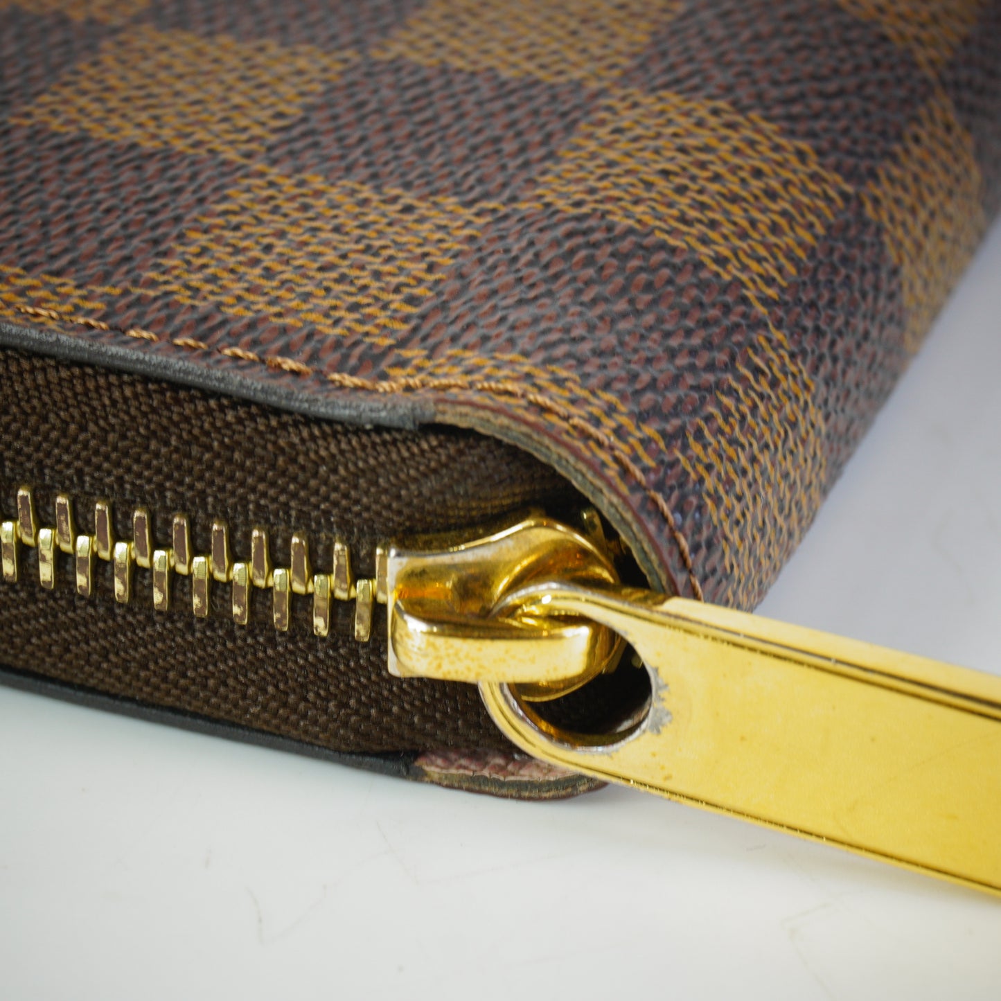 Louis Vuitton	Zippy Wallet DE