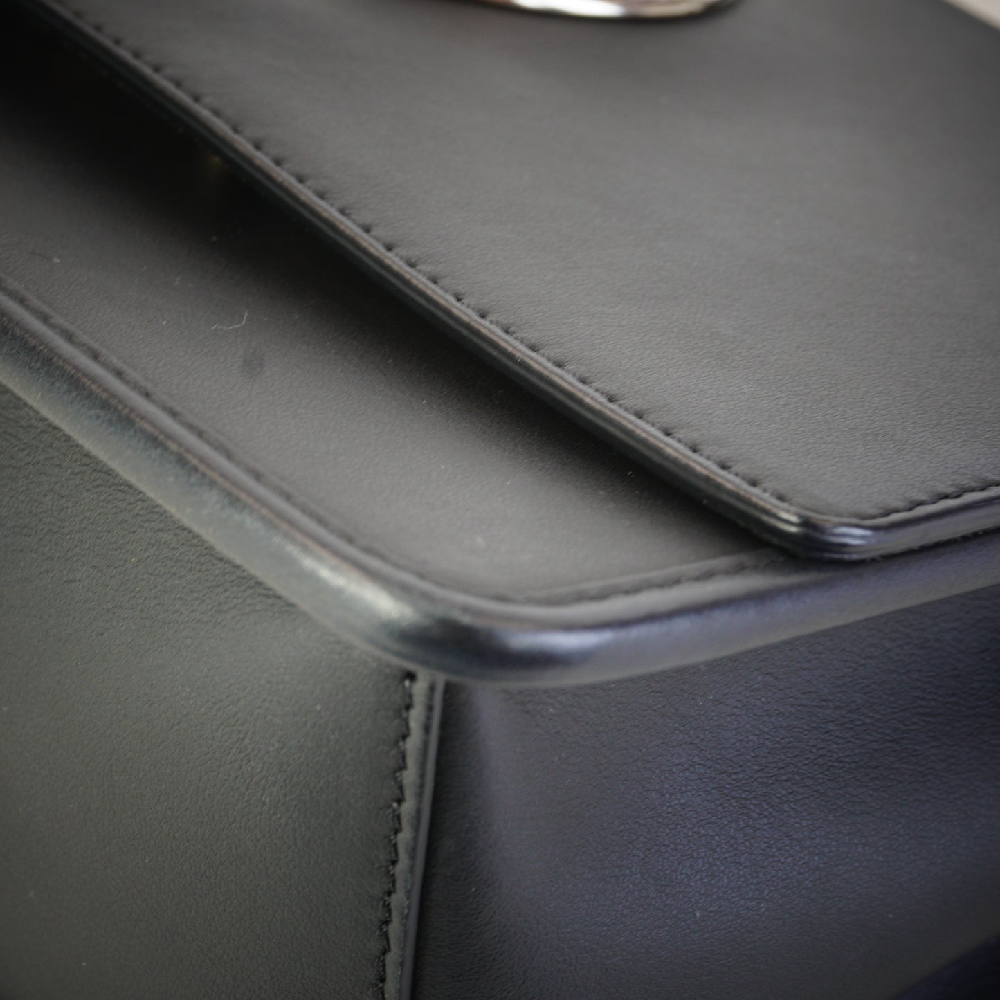 Fendi Kan I F Shoulder Bag Small Black GSHW
