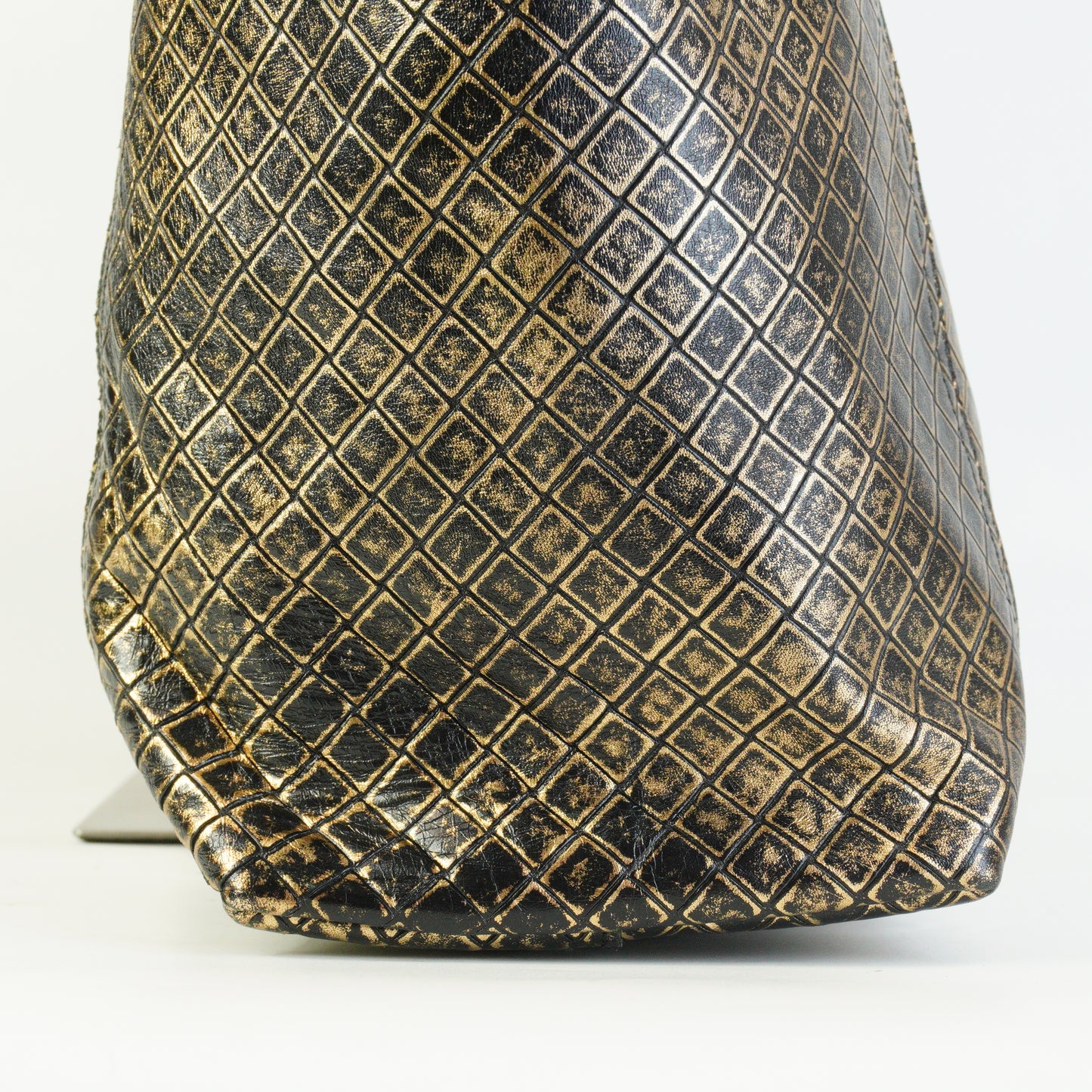 Bottega Veneta Intrecciomirage Leather Black/Gold Large