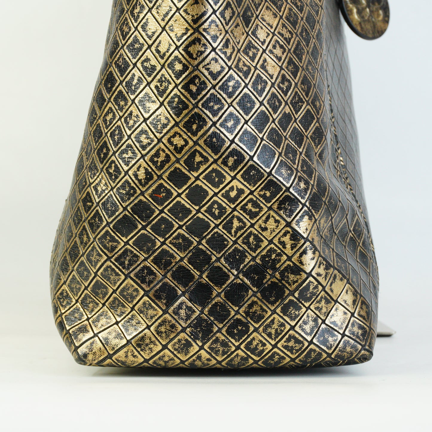 Bottega Veneta Intrecciomirage Leather Black/Gold Large