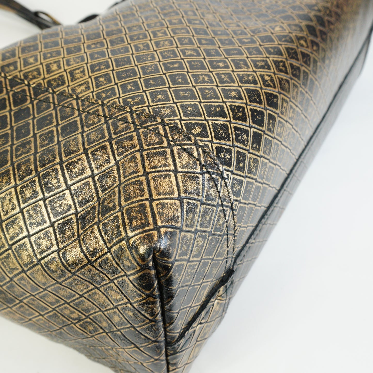 Bottega Veneta Intrecciomirage Leather Black/Gold Large