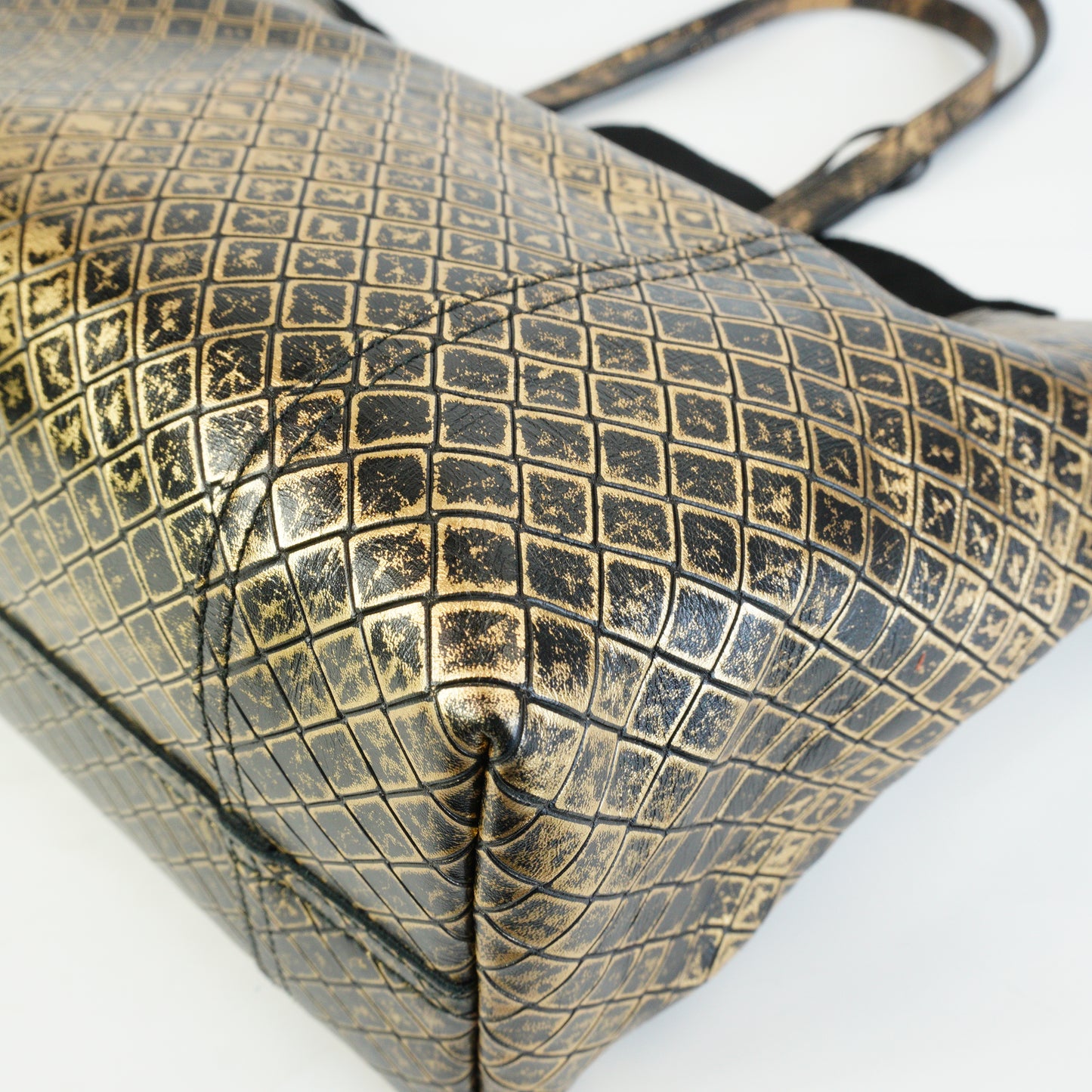 Bottega Veneta Intrecciomirage Leather Black/Gold Large