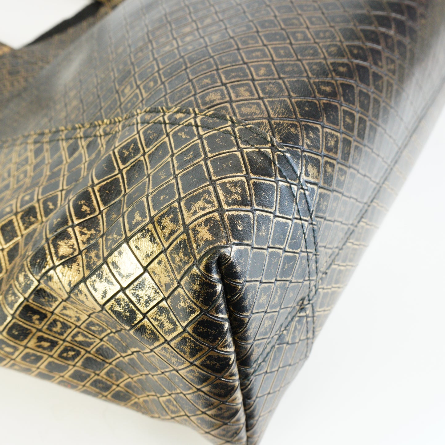 Bottega Veneta Intrecciomirage Leather Black/Gold Large