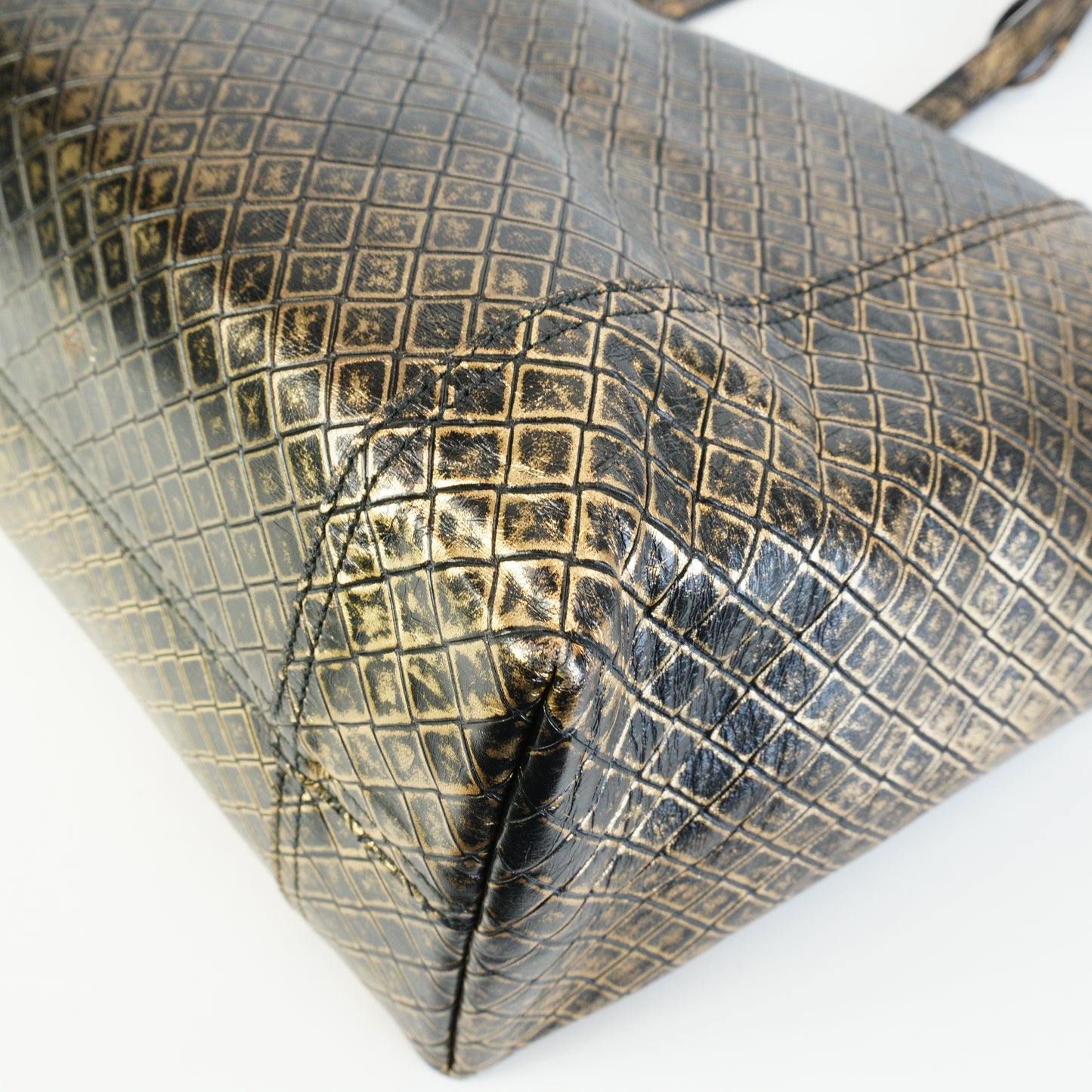 Bottega Veneta Intrecciomirage Leather Black/Gold Large