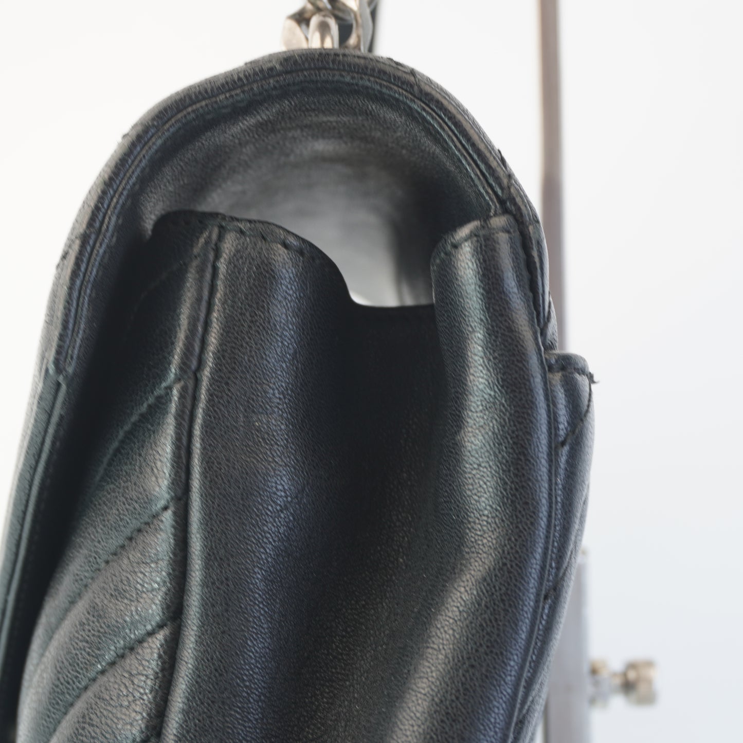 YSL	College Medium Black