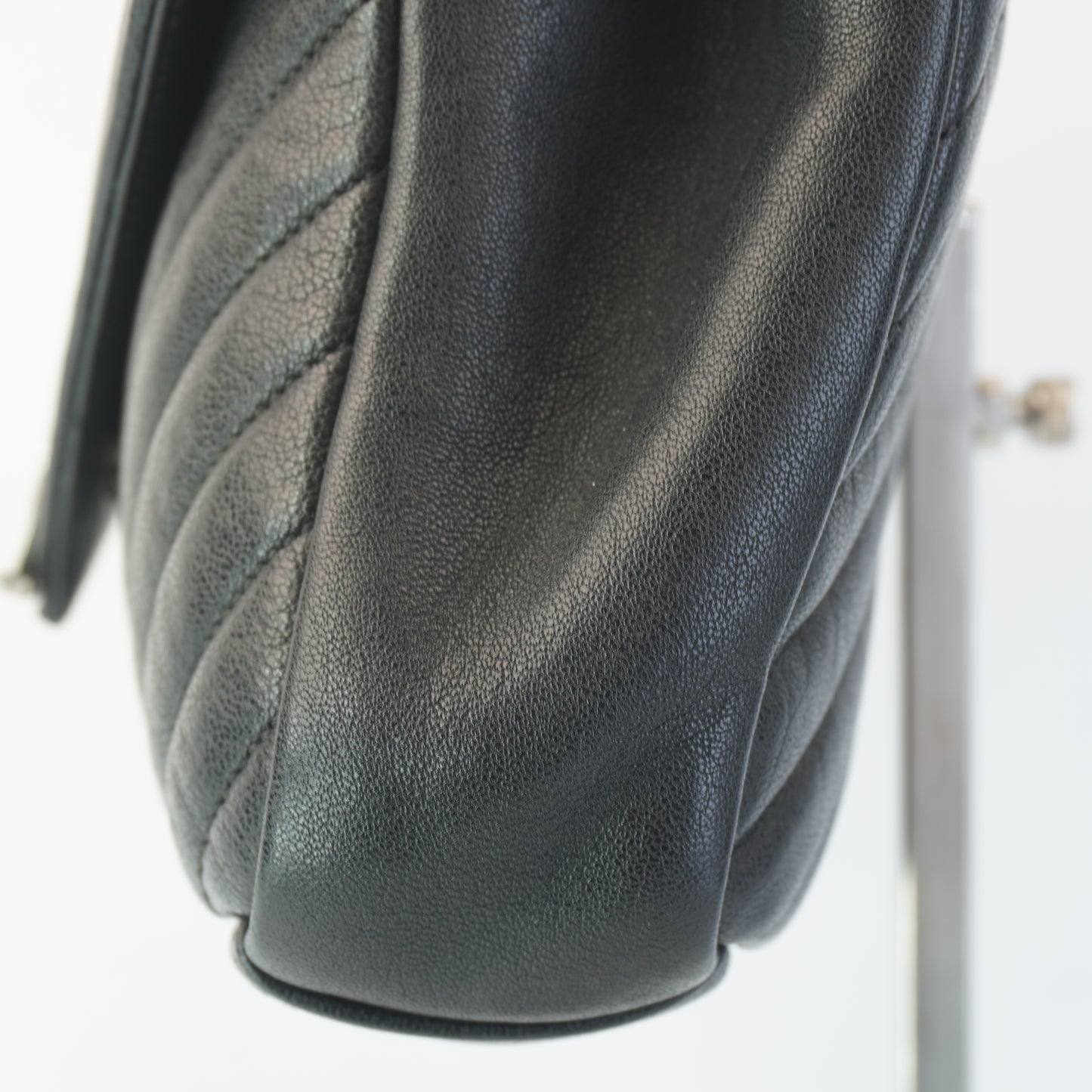 YSL	College Medium Black