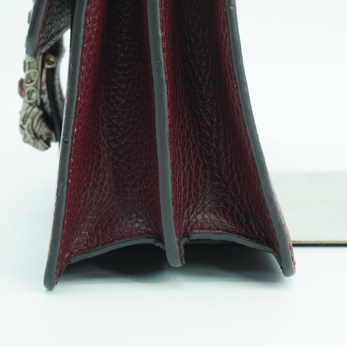 Gucci Dionysus Pebbled Calfskin Burgundy Medium SHW