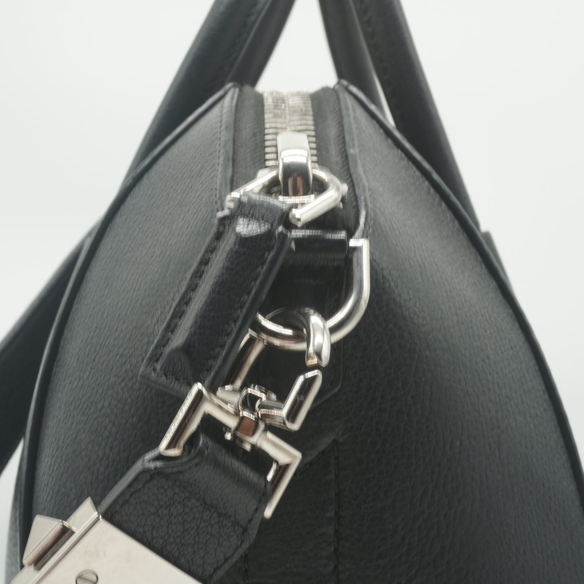 Givenchy Antigona Black Medium SHW