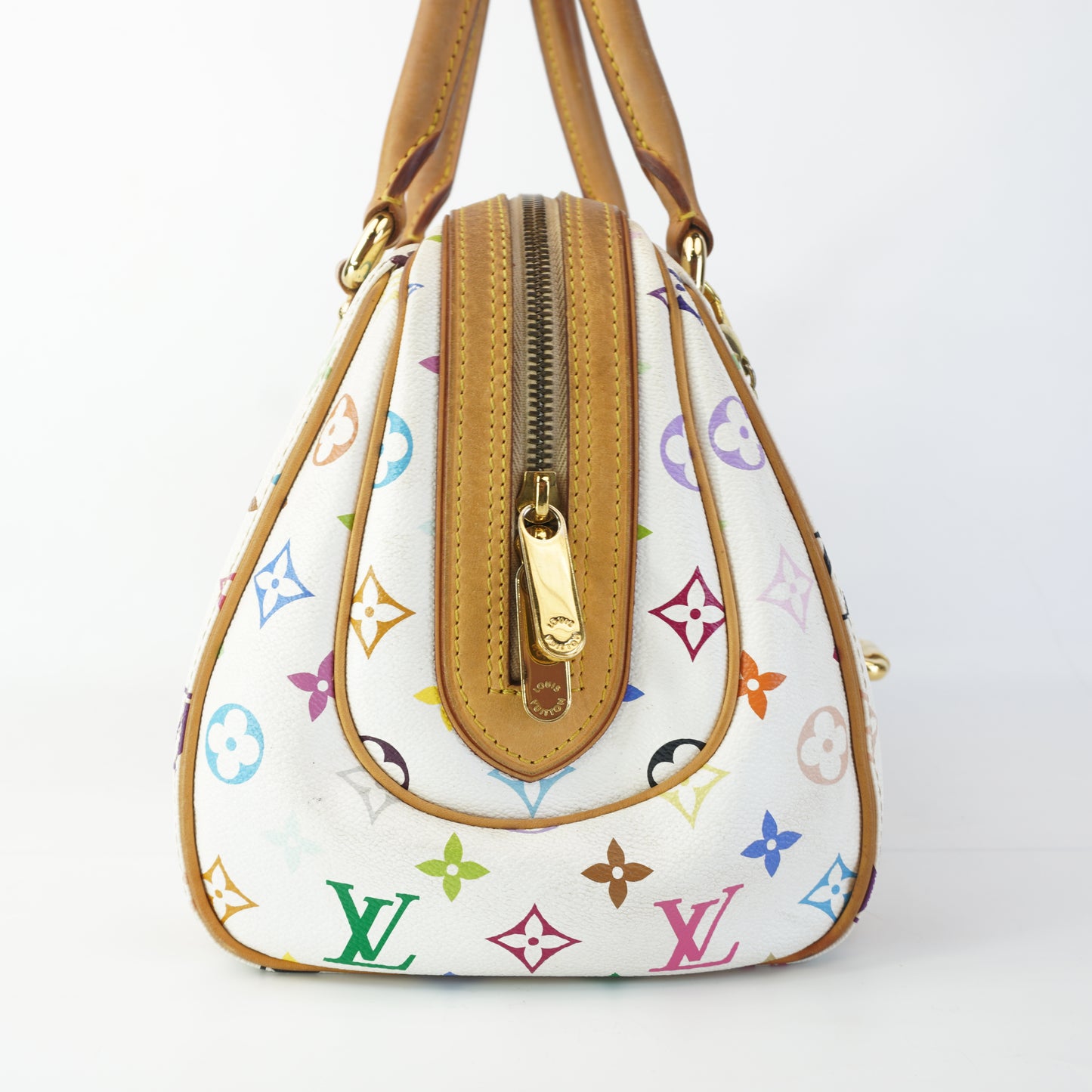 Louis Vuitton	Multicolor