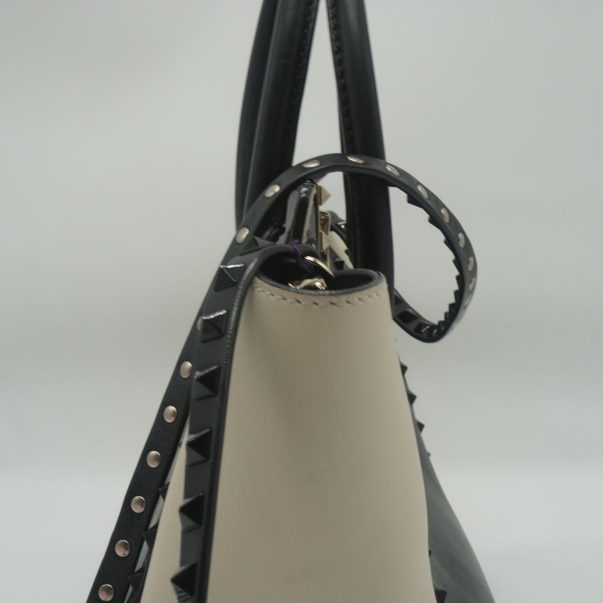 Valentino	Rockstud Small Double Handle Tote Small GHW