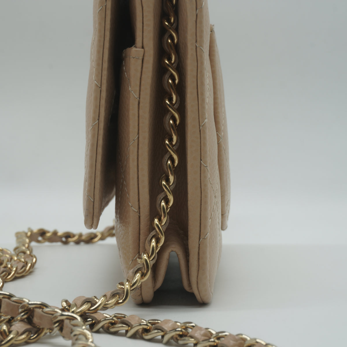 Chanel	Classic Wallet On Chain Beige Small GHW