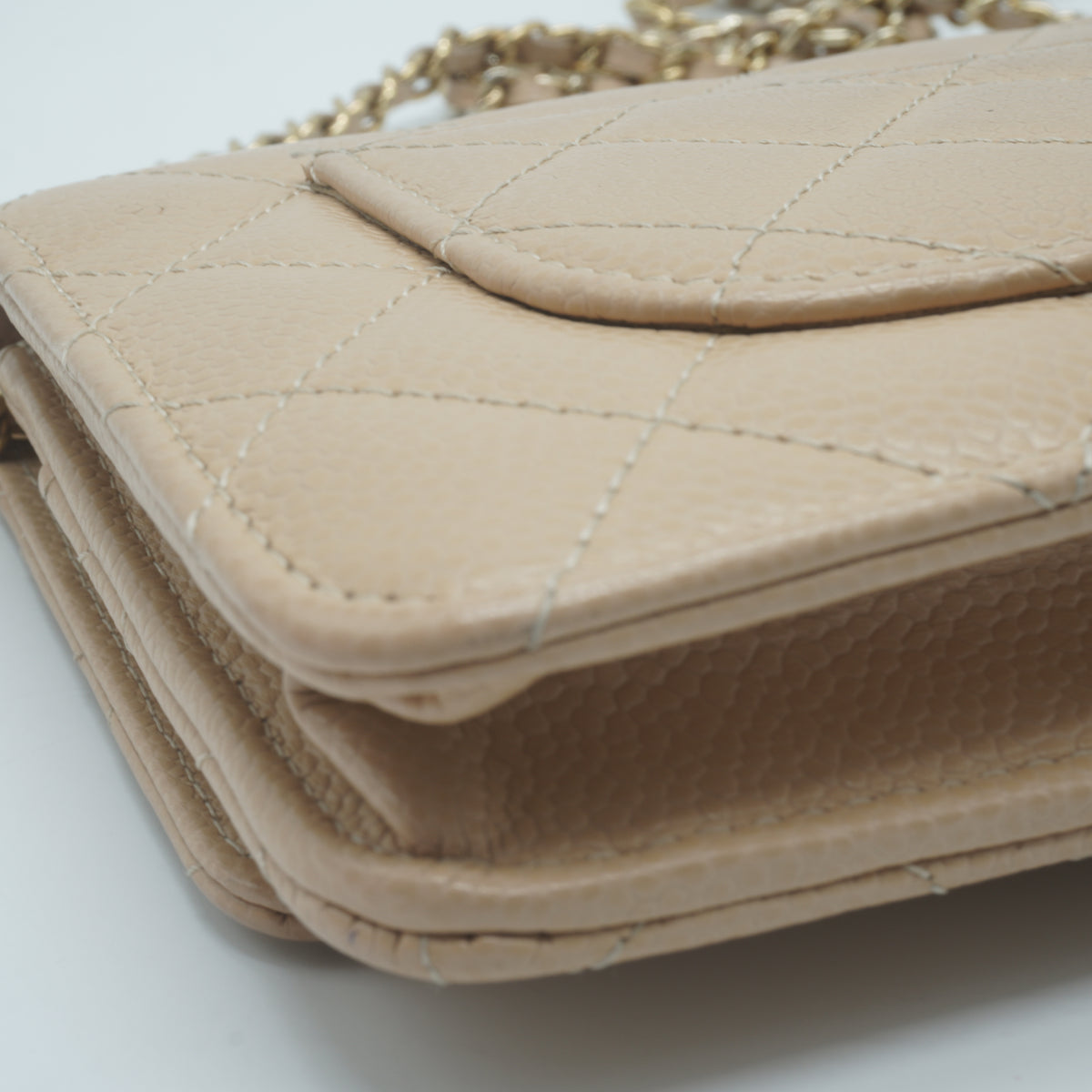 Chanel	Classic Wallet On Chain Beige Small GHW