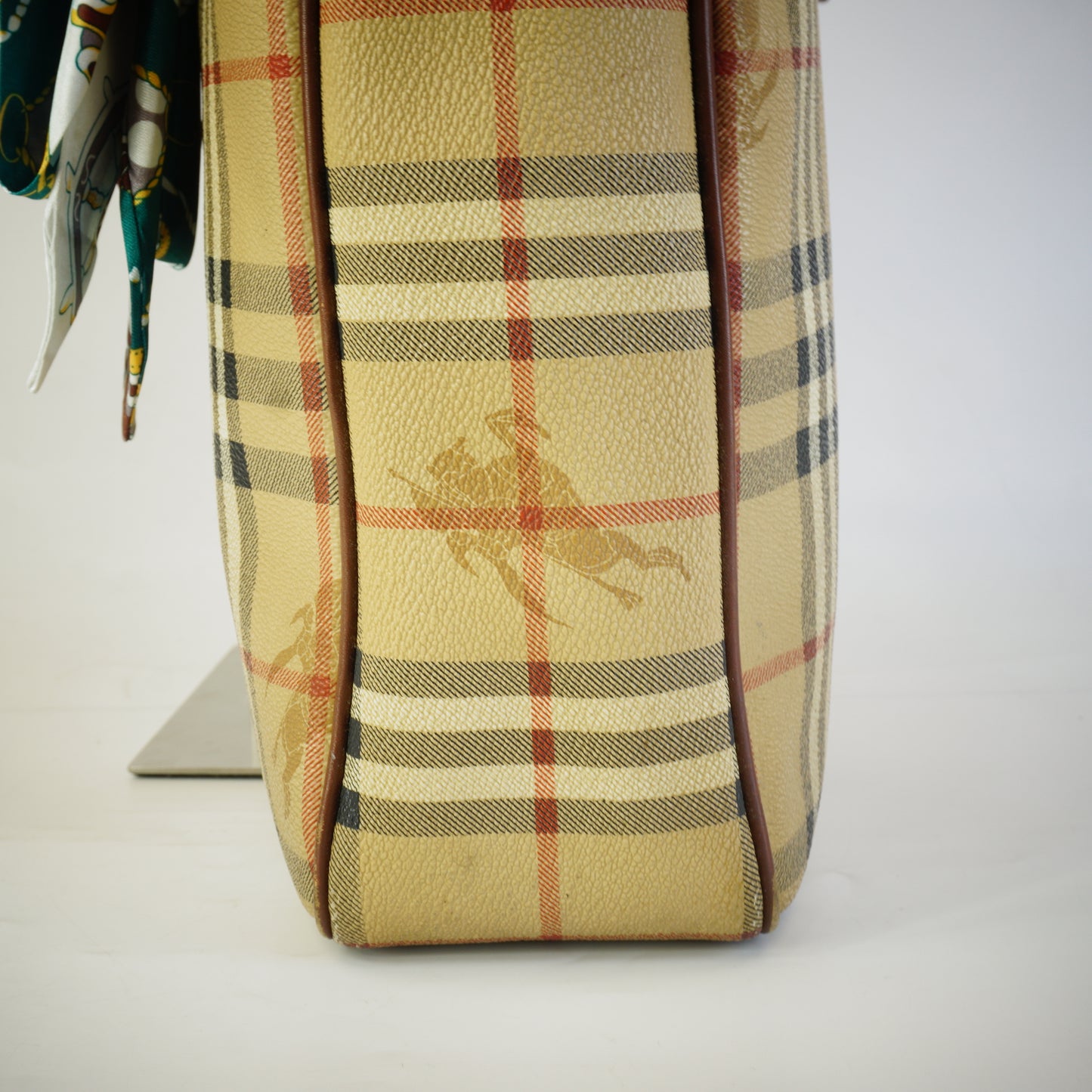 Burberry	Nova Check Shoulder Bag