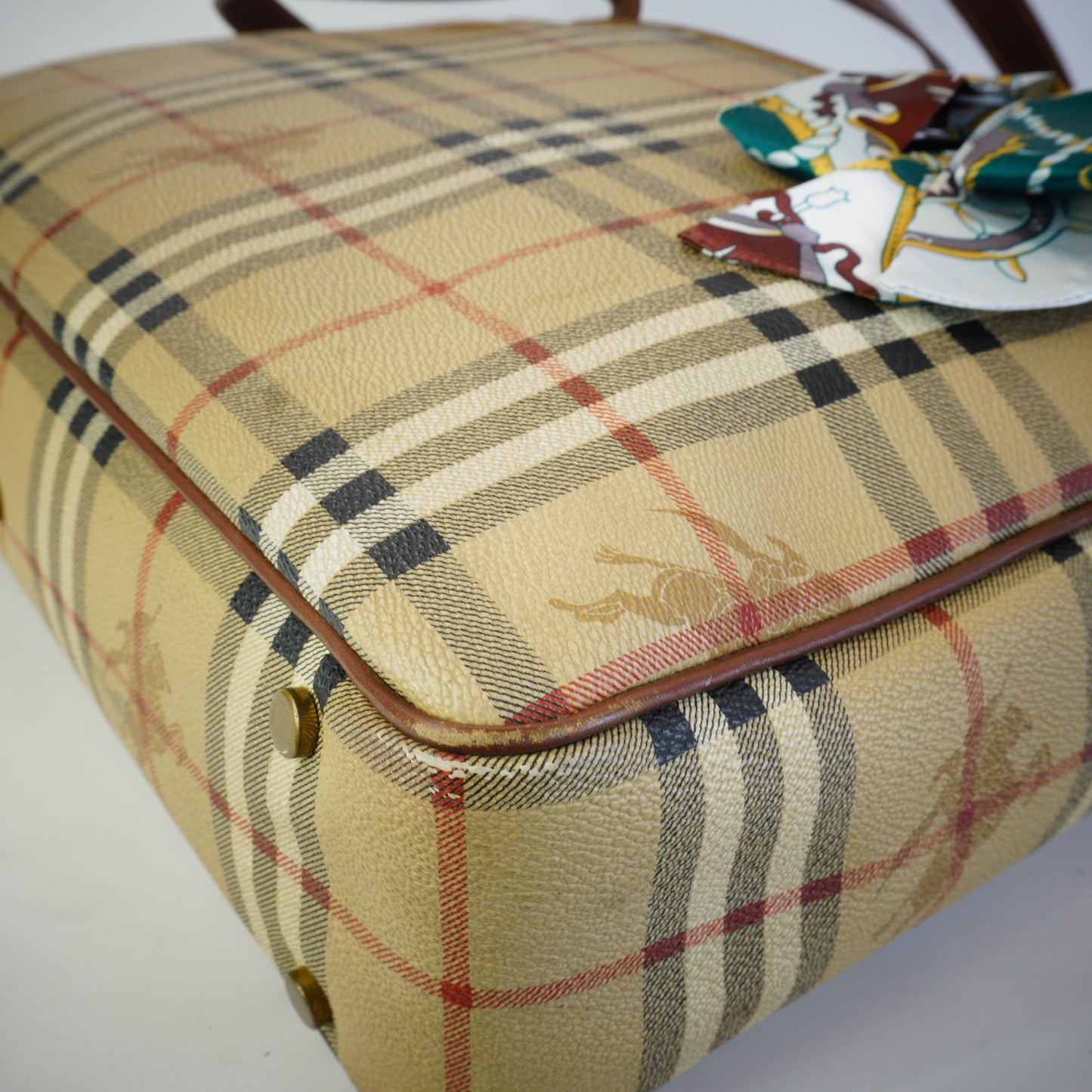 Burberry	Nova Check Shoulder Bag