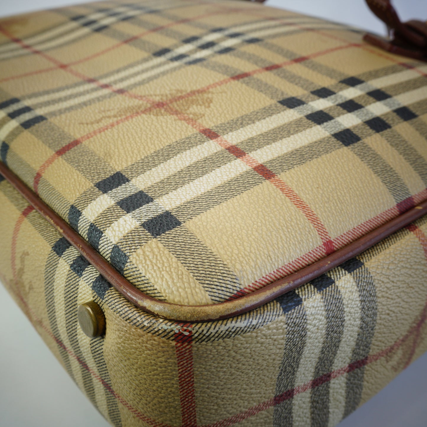 Burberry	Nova Check Shoulder Bag