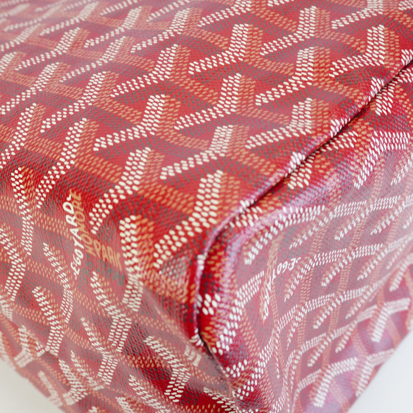 Goyard	Bohame Red Medium SHW