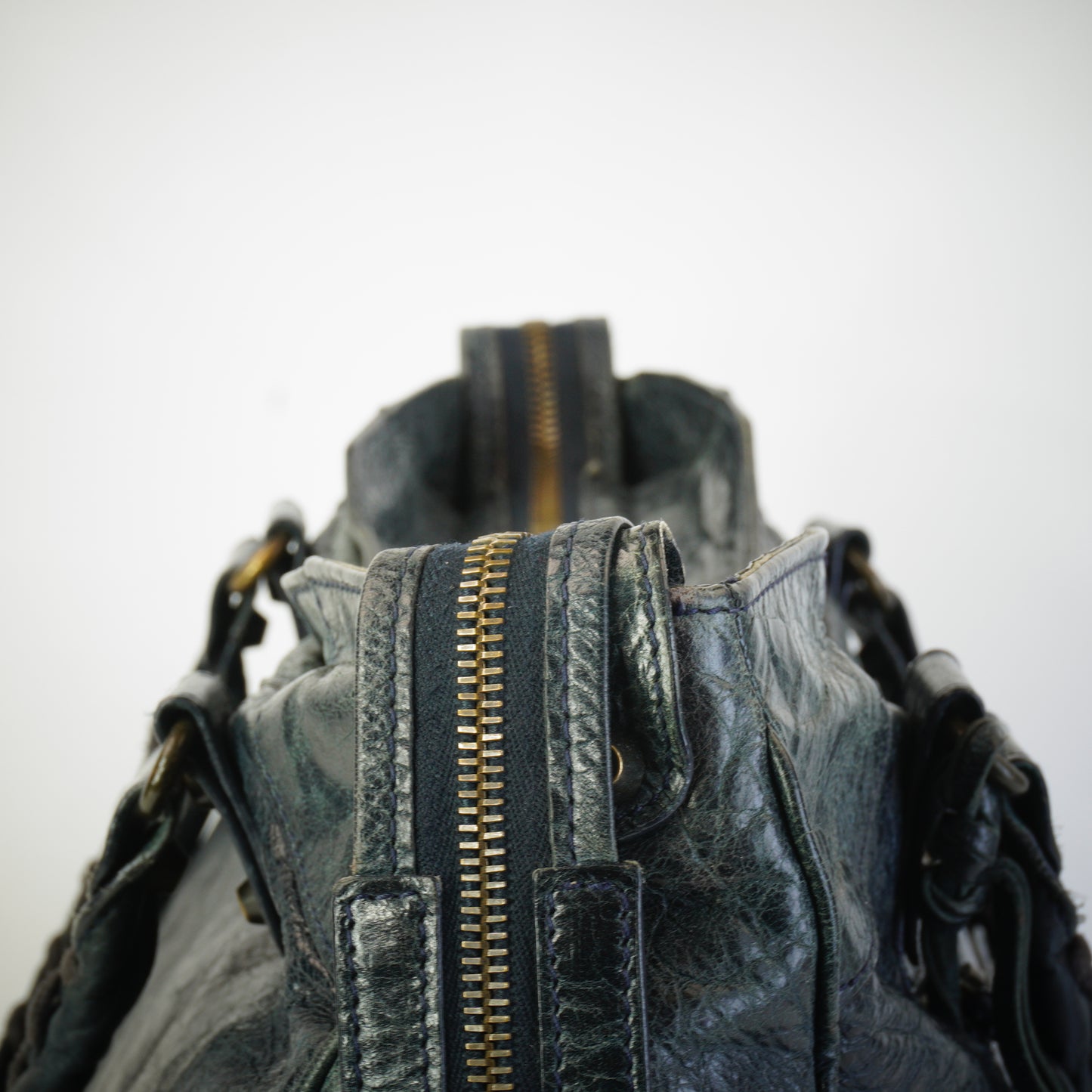 Balenciaga Classic City Bleu Mineral Medium CHW