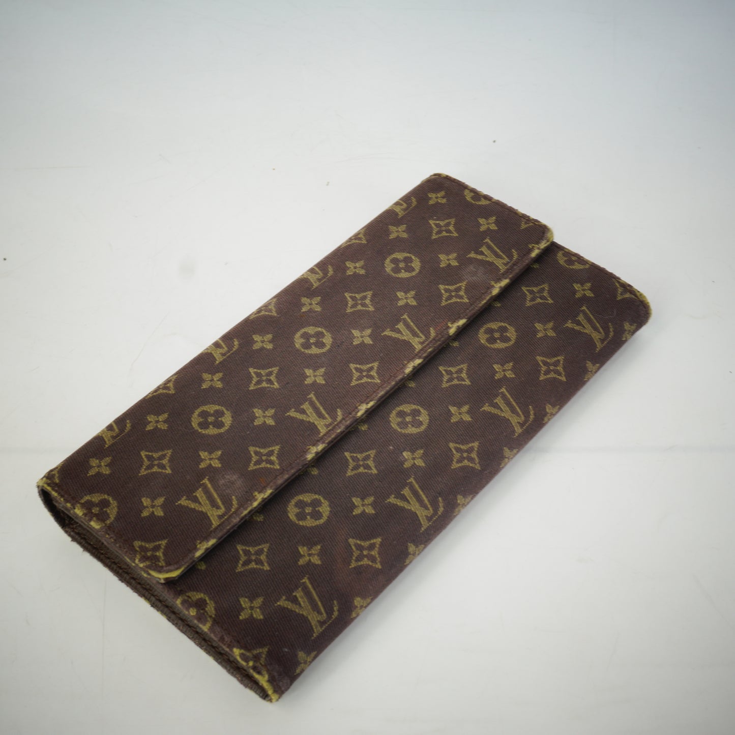 Louis Vuitton	Mini Lin Portefeuille Sarah Long Wallet