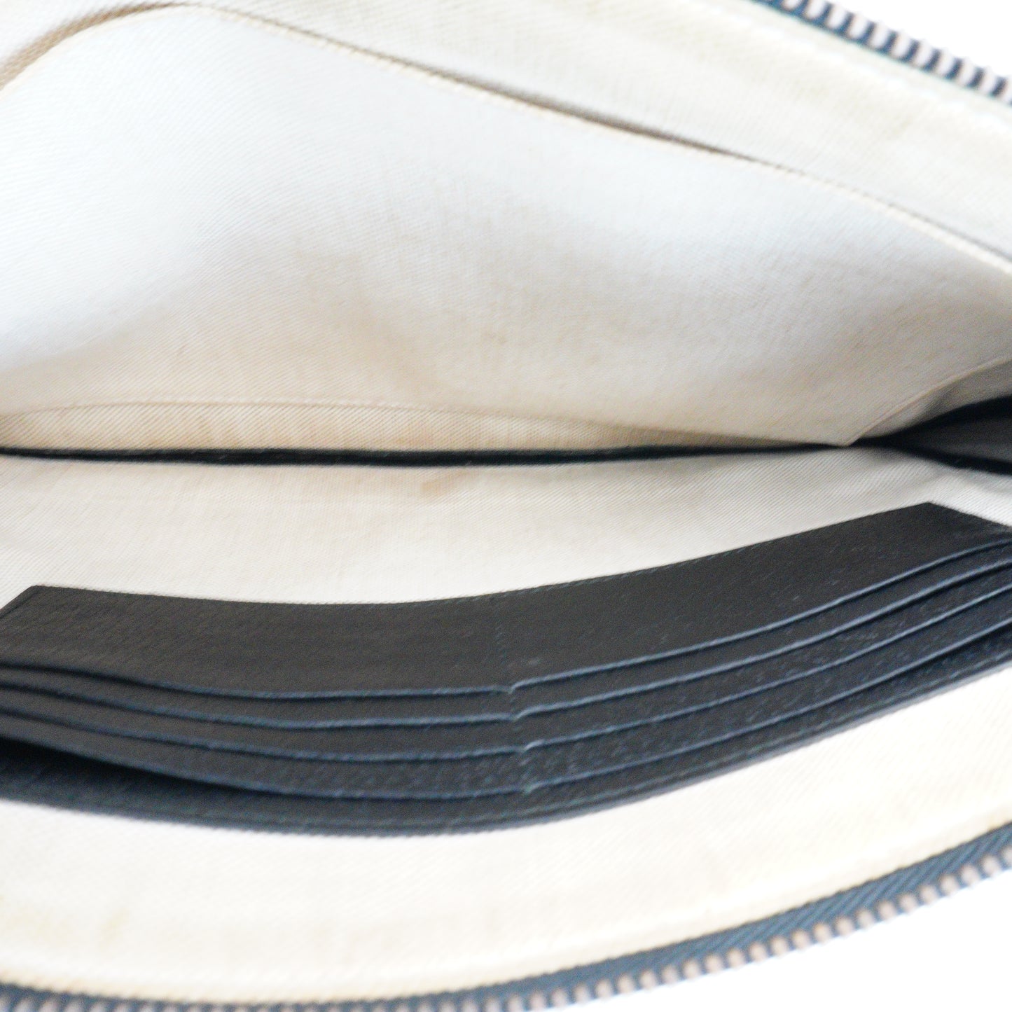 Gucci Calfskin Bee Star Clutch Bag Black GHW