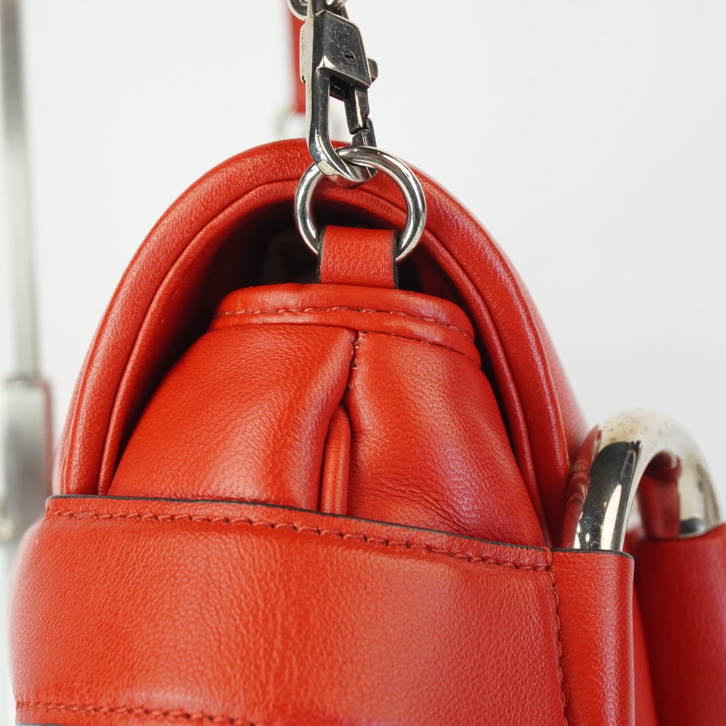 Gucci Horsebit Chain Shoulder Bag Red