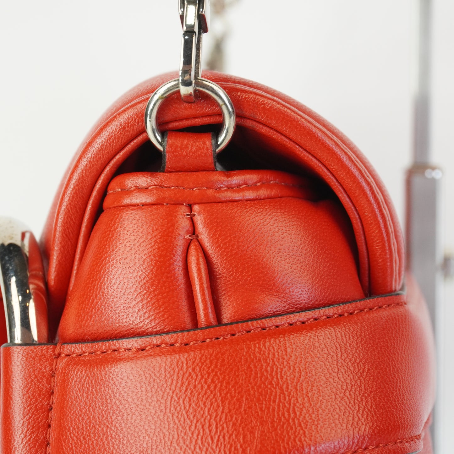 Gucci Horsebit Chain Shoulder Bag Red