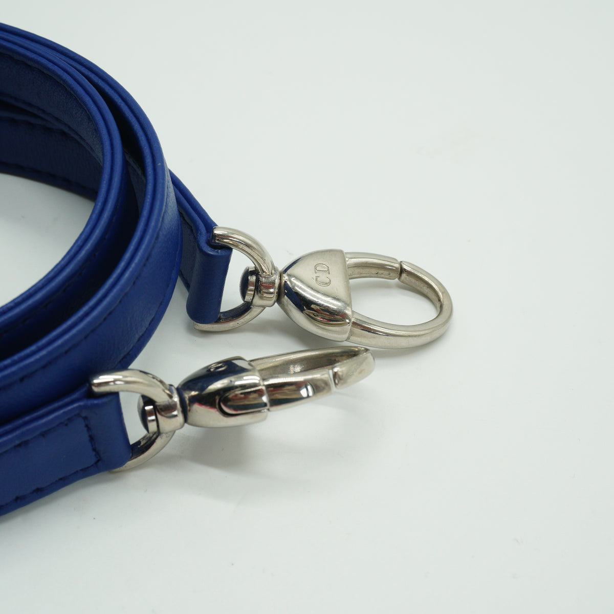 Dior	Lady Dior Blue SHW Small