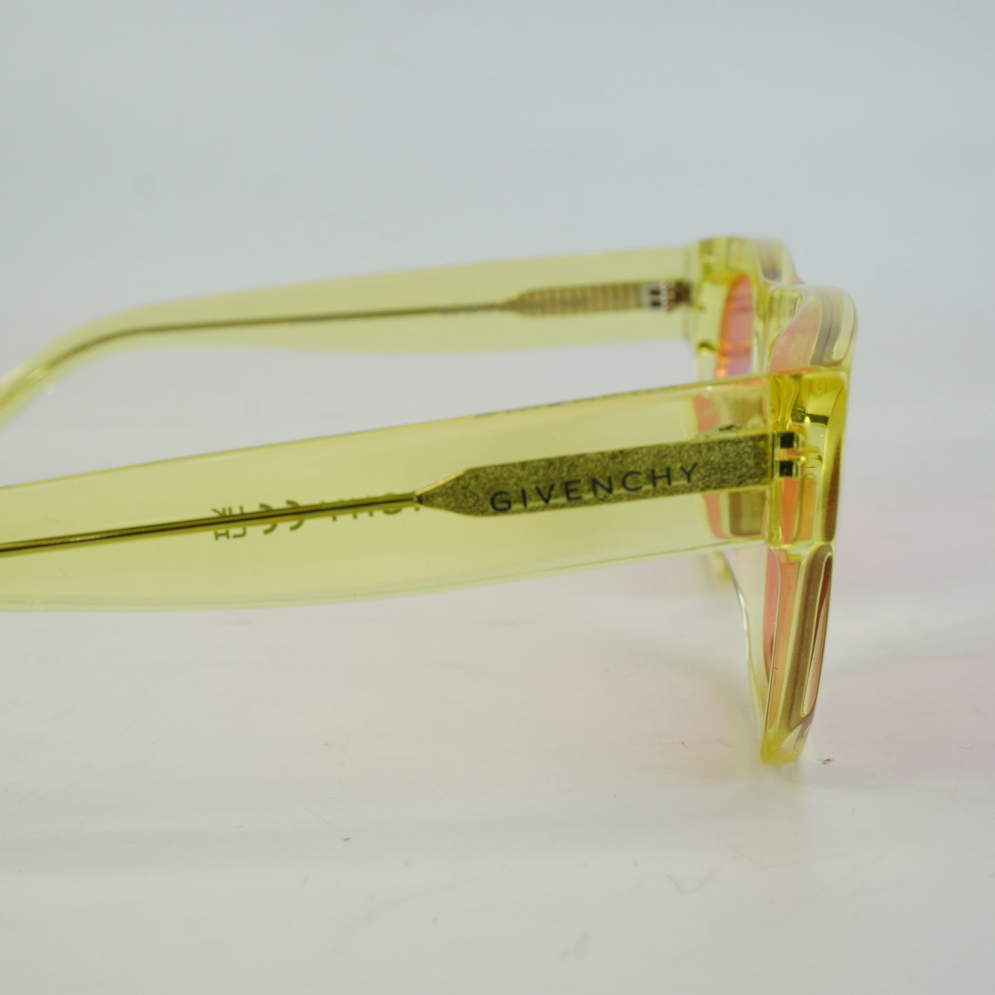 Givenchy GV40002U Sunglasses