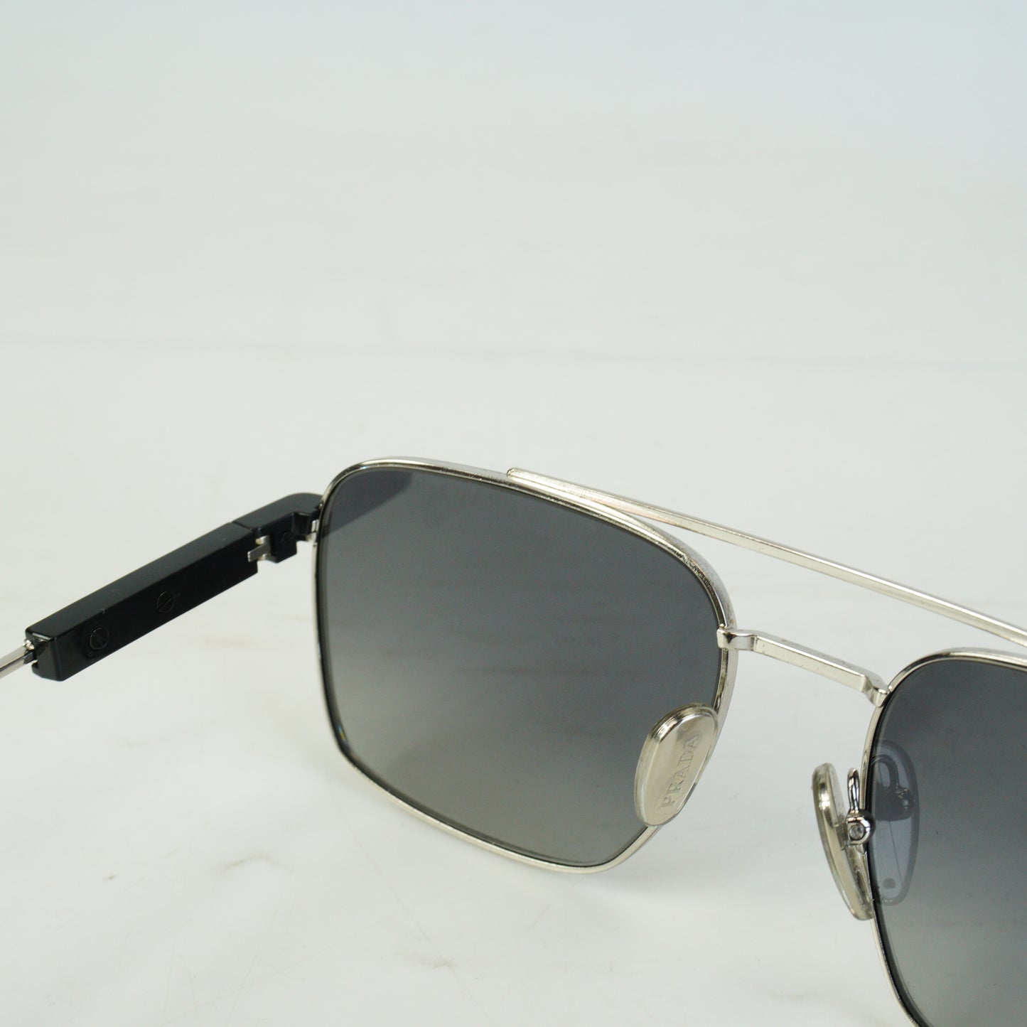 Prada	SPR67Z Sunglasses