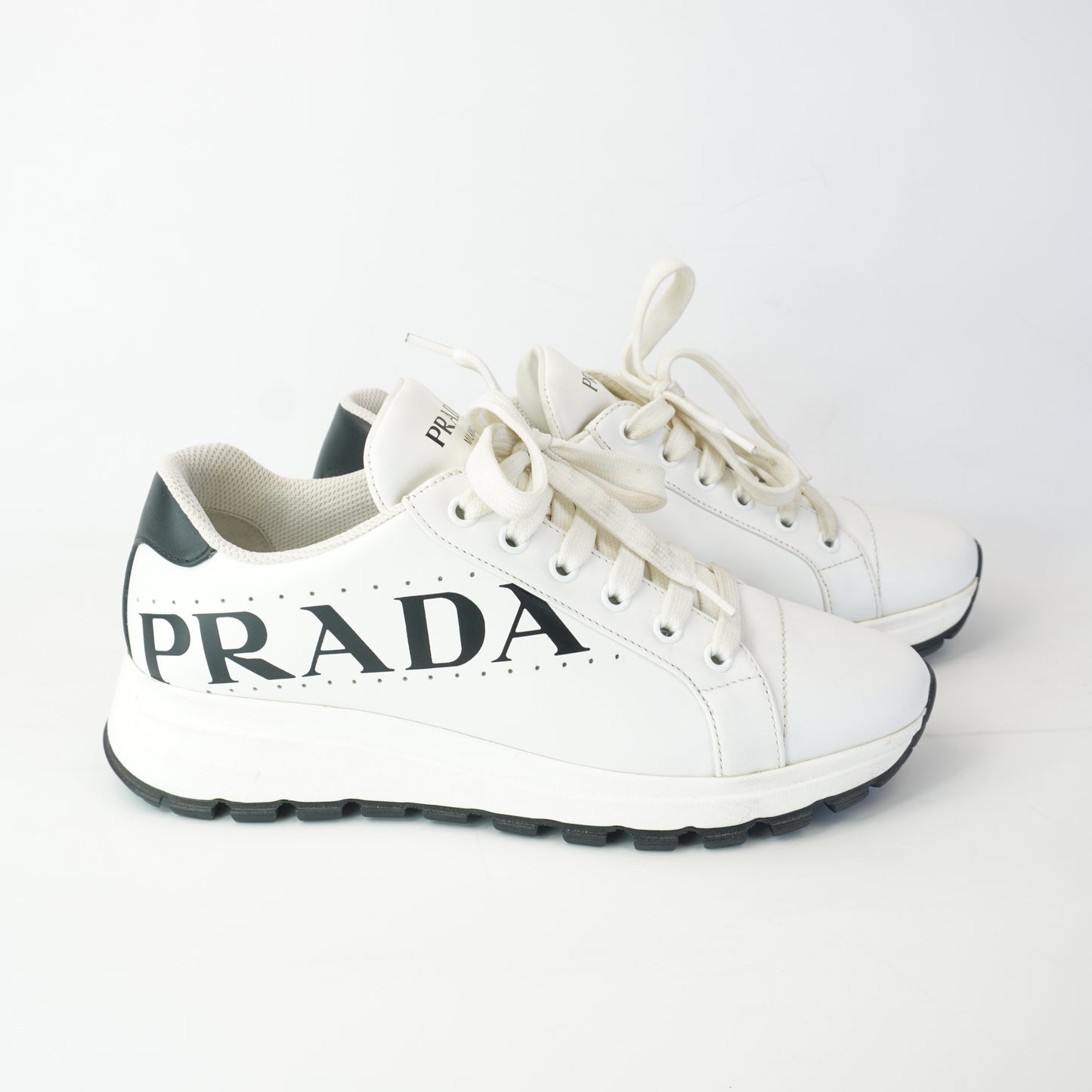 Prada Leather  Sneakers prax