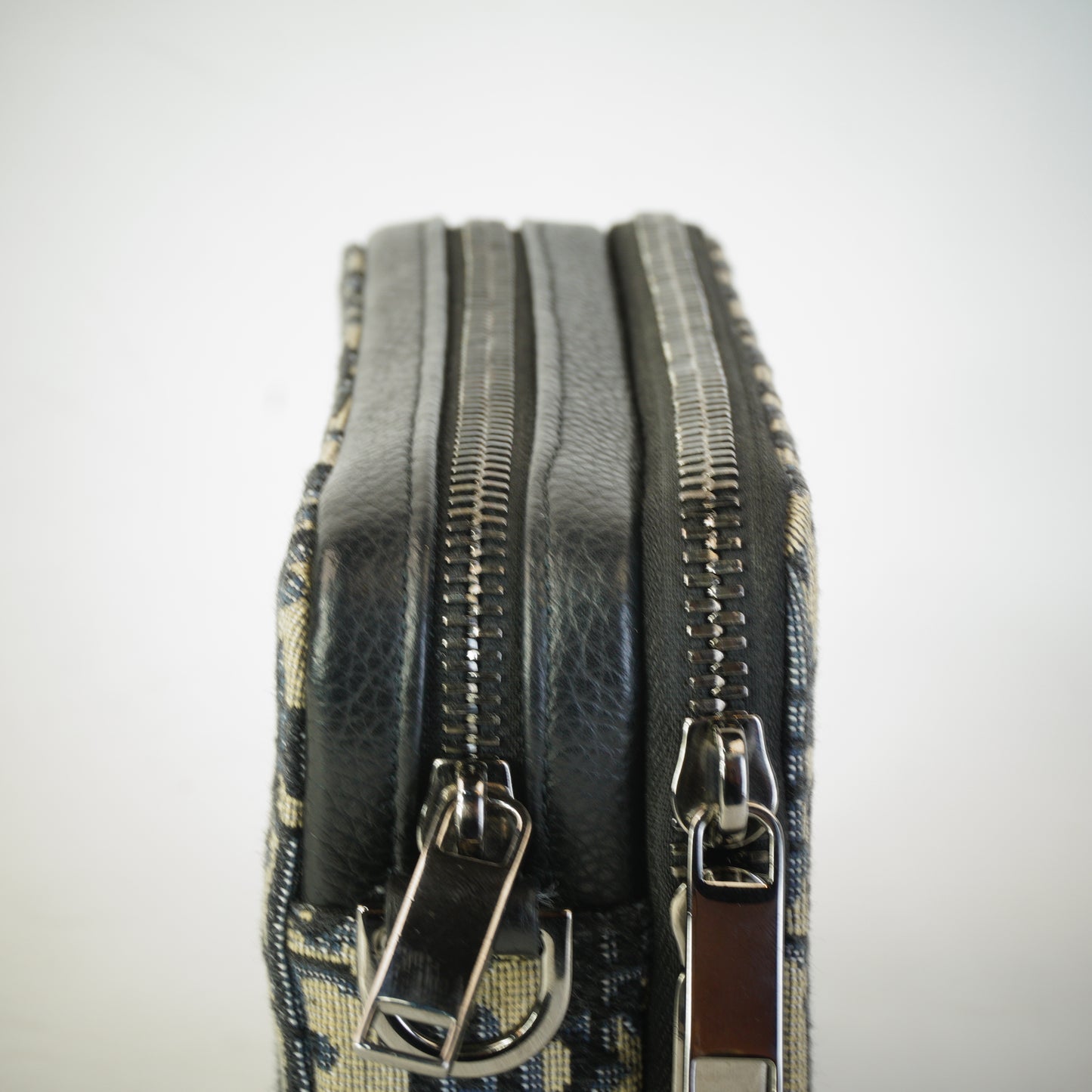 Dior	Zipped Pouch Oblique JacquardSHW