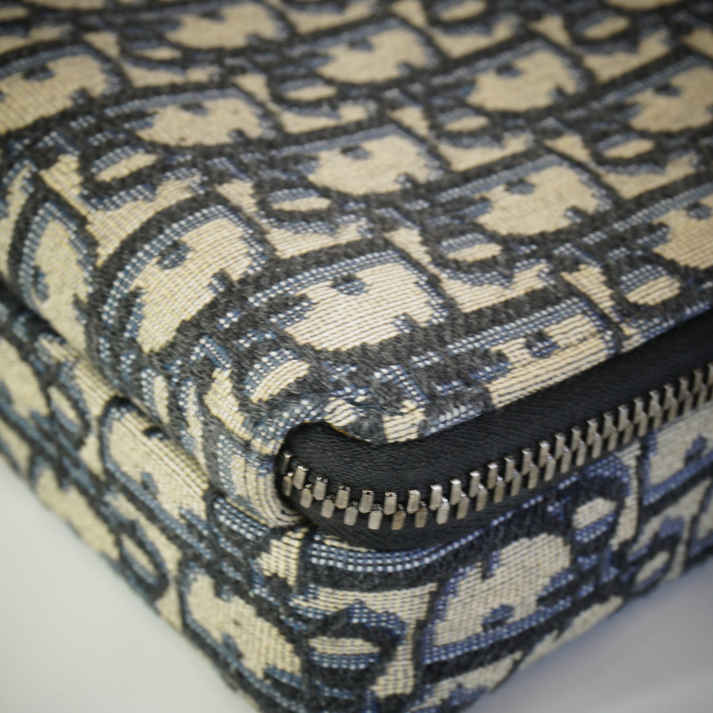Dior	Zipped Pouch Oblique JacquardSHW