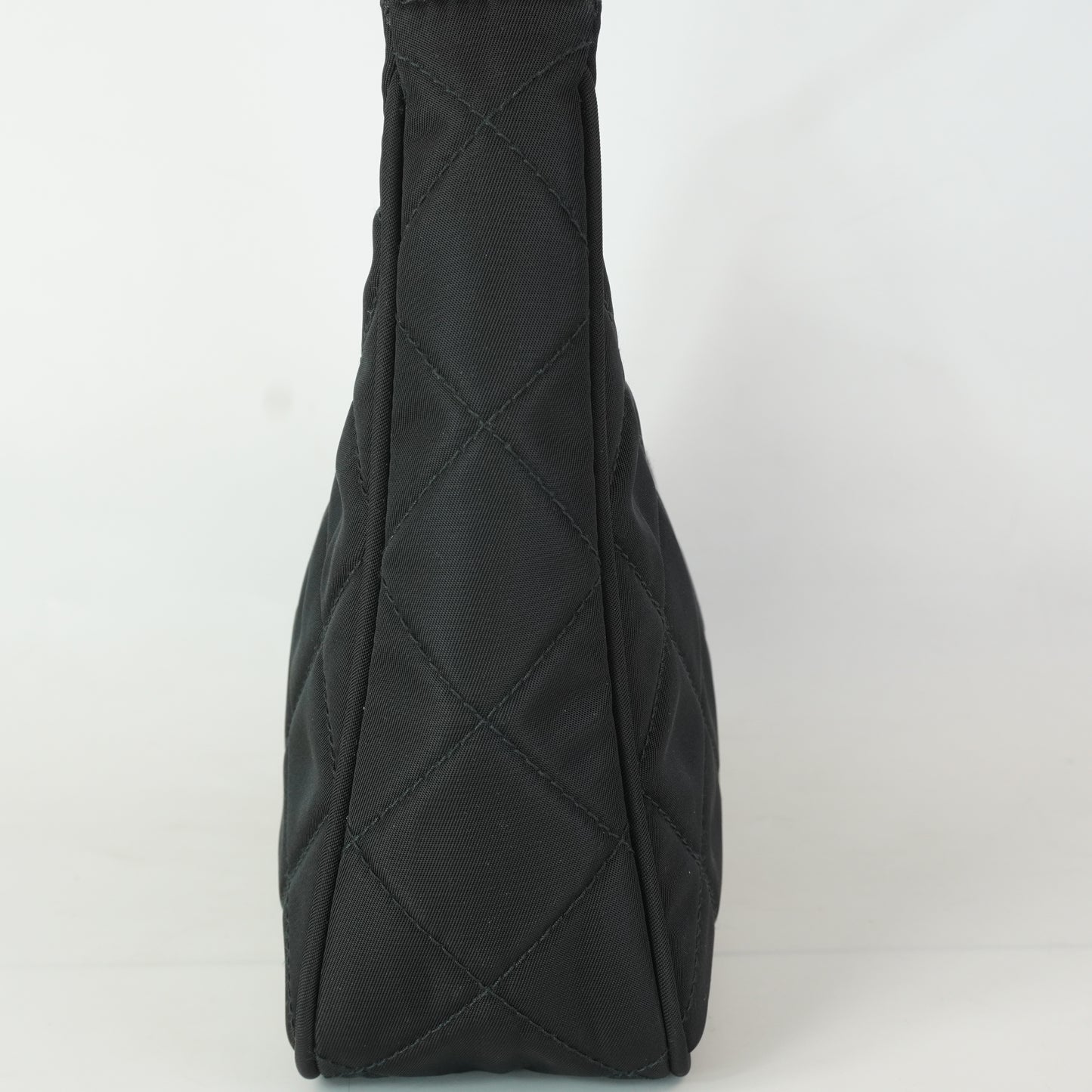 Prada Re-Edition 2000 Nylon Hobo