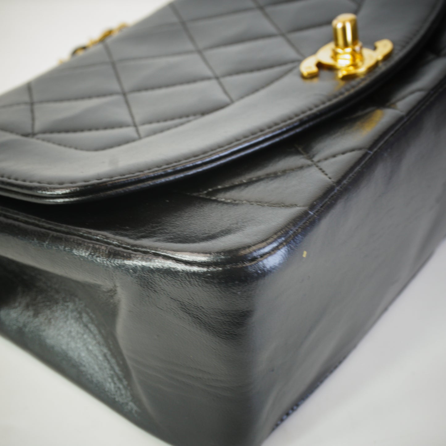Chanel Diana GHW Small
