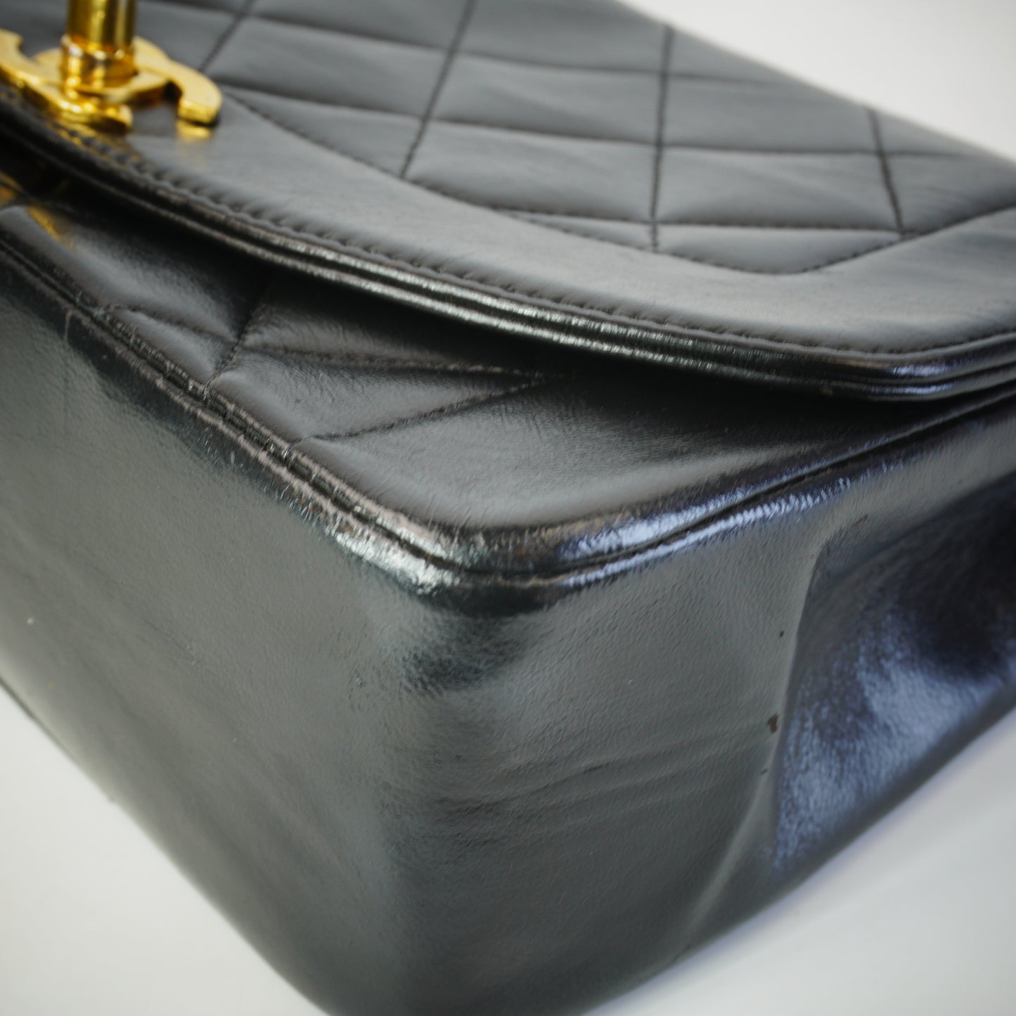 Chanel Diana GHW Small