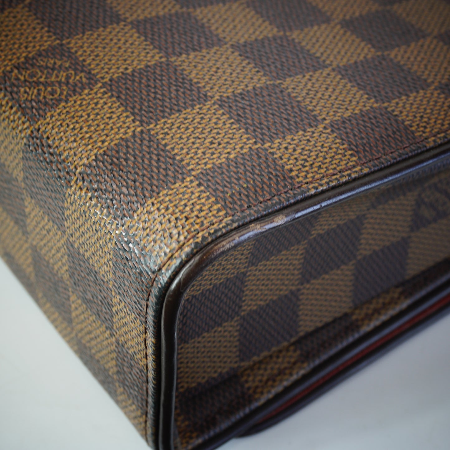 Louis Vuitton	Tribeca Long Shoulder Bag DE Medium