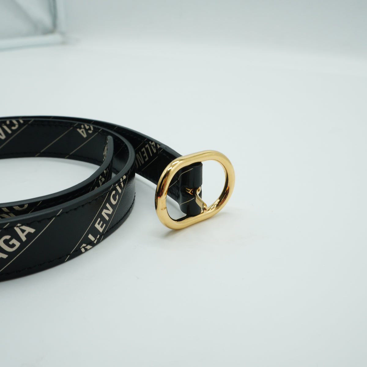 Gucci	Balenciaga Hacken Large Project Jackie Black GHW
