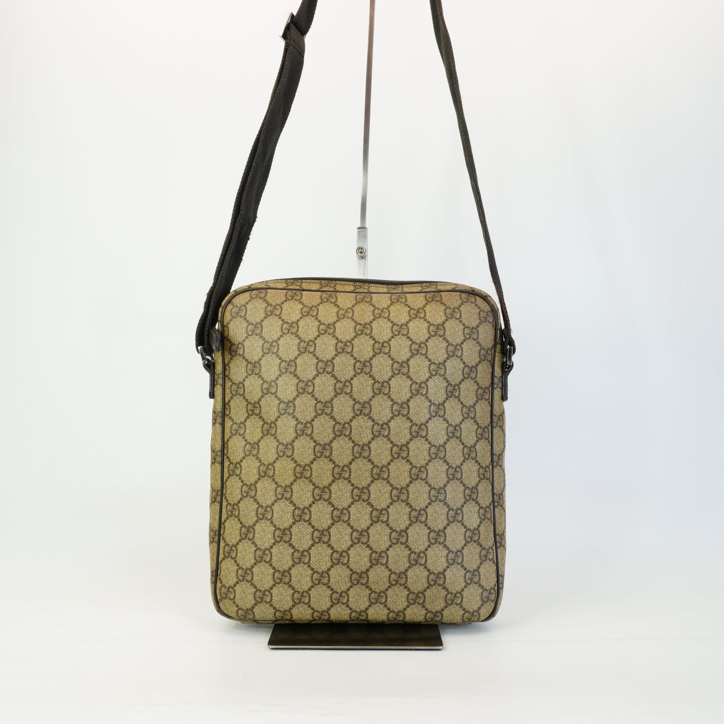 Gucci GG Supreme Mono Messenger Bag Small SHW
