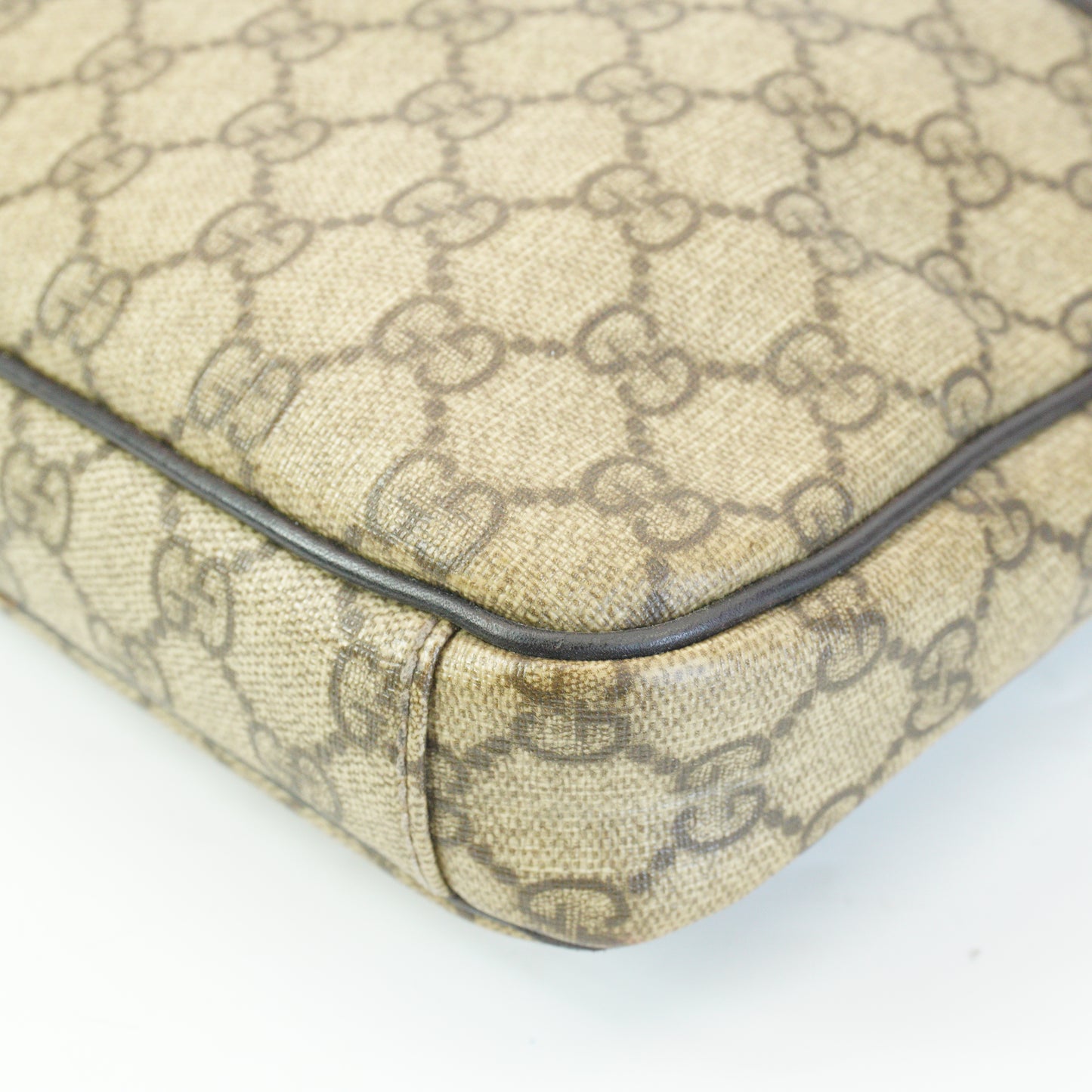 Gucci GG Supreme Mono Messenger Bag Small SHW