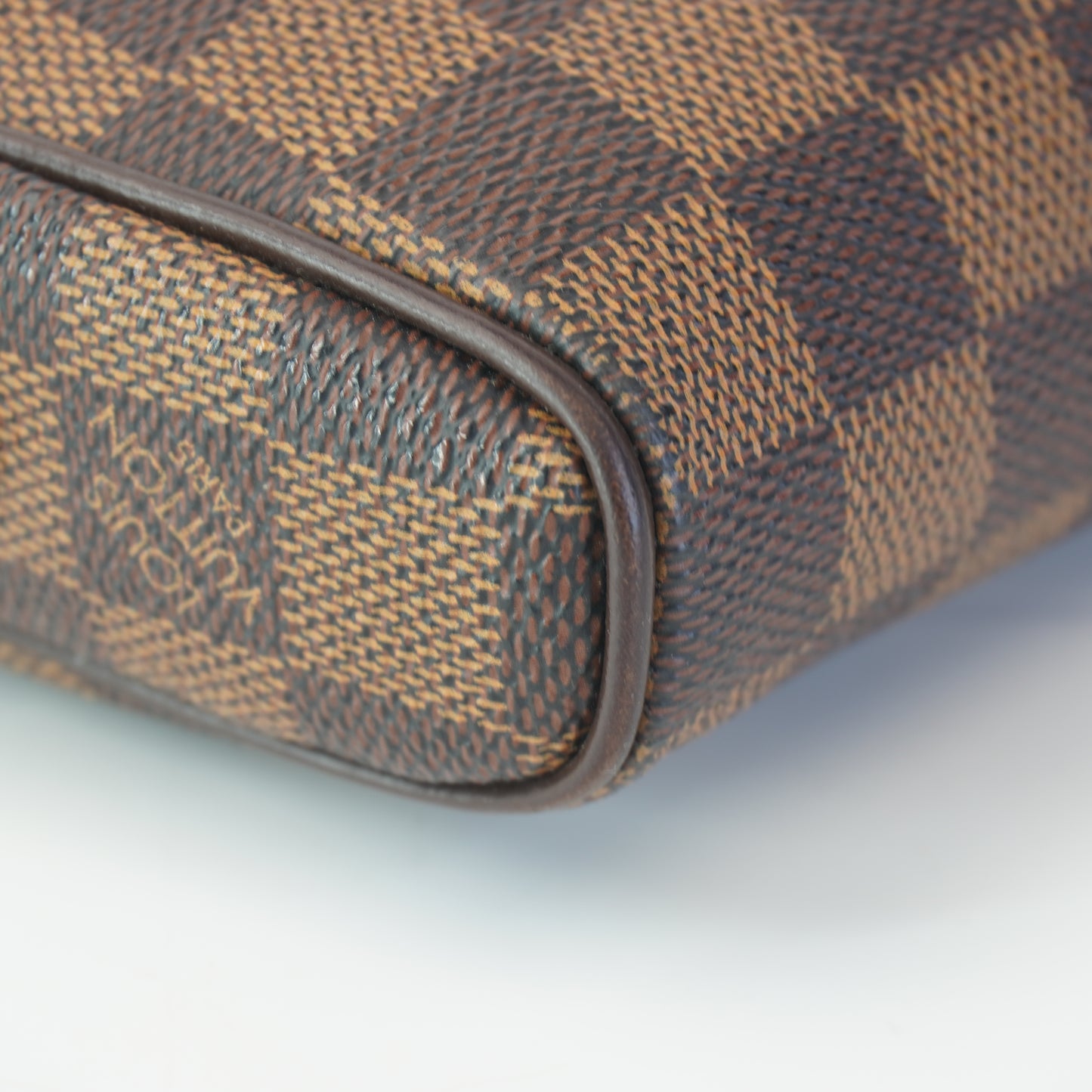Louis Vuitton	Ipanema Pochette Belt Bag