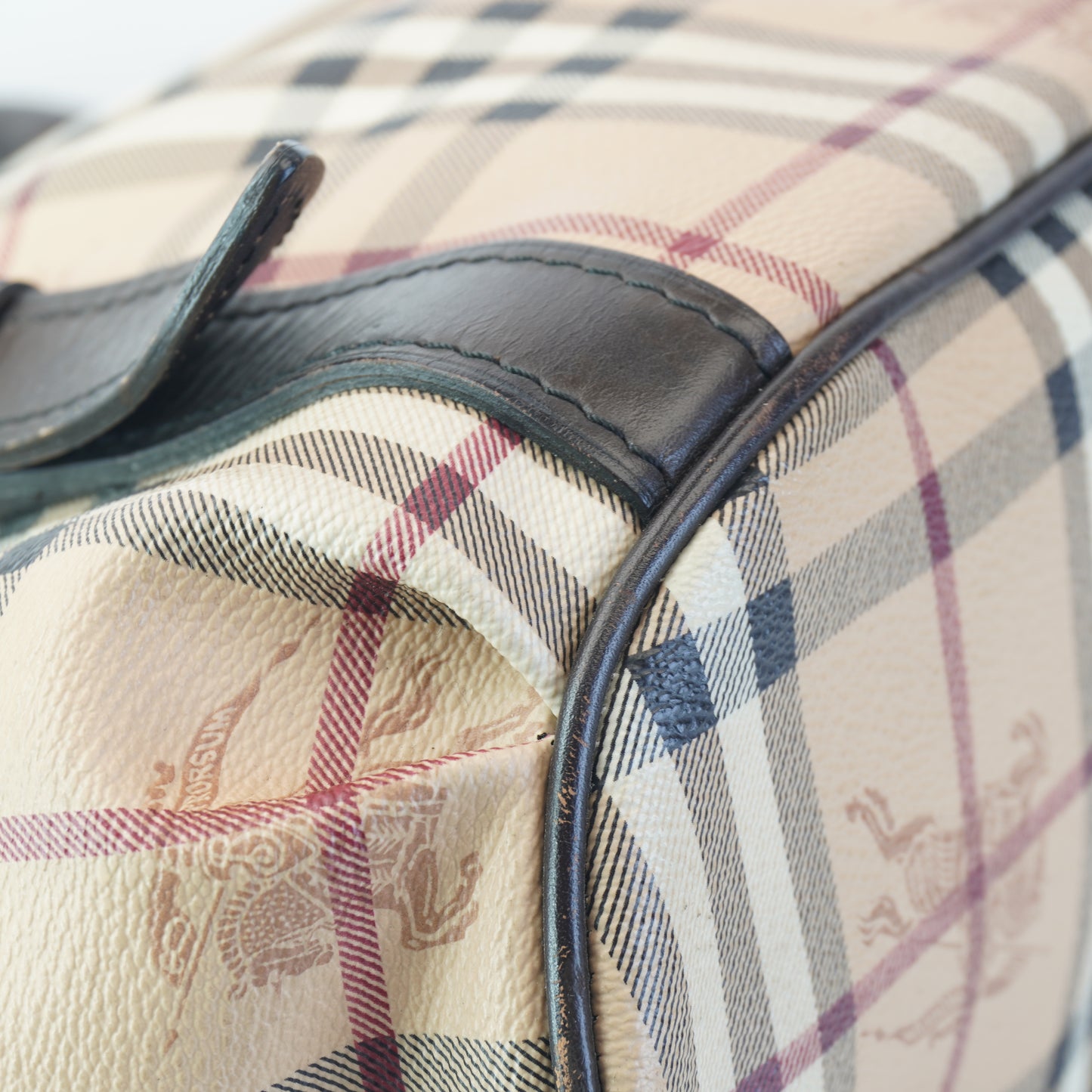Burberry	Tote