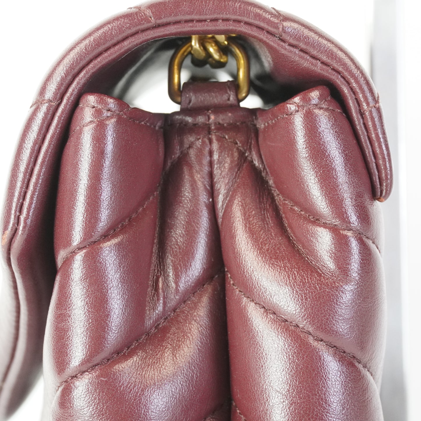 YSL	Lou-lou Shoulder Bag