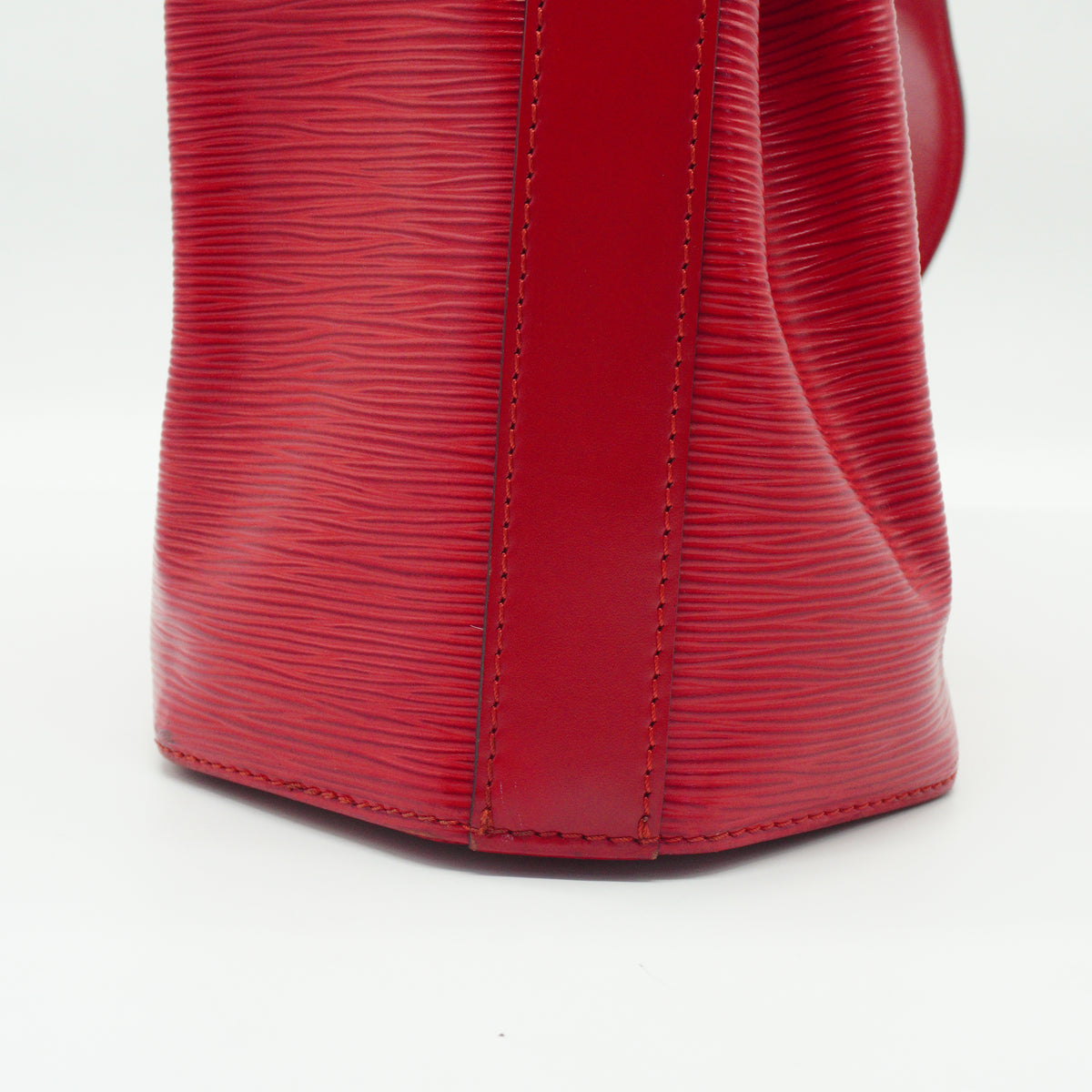Louis Vuitton	Sac de Paul Medium Epi Red GHW