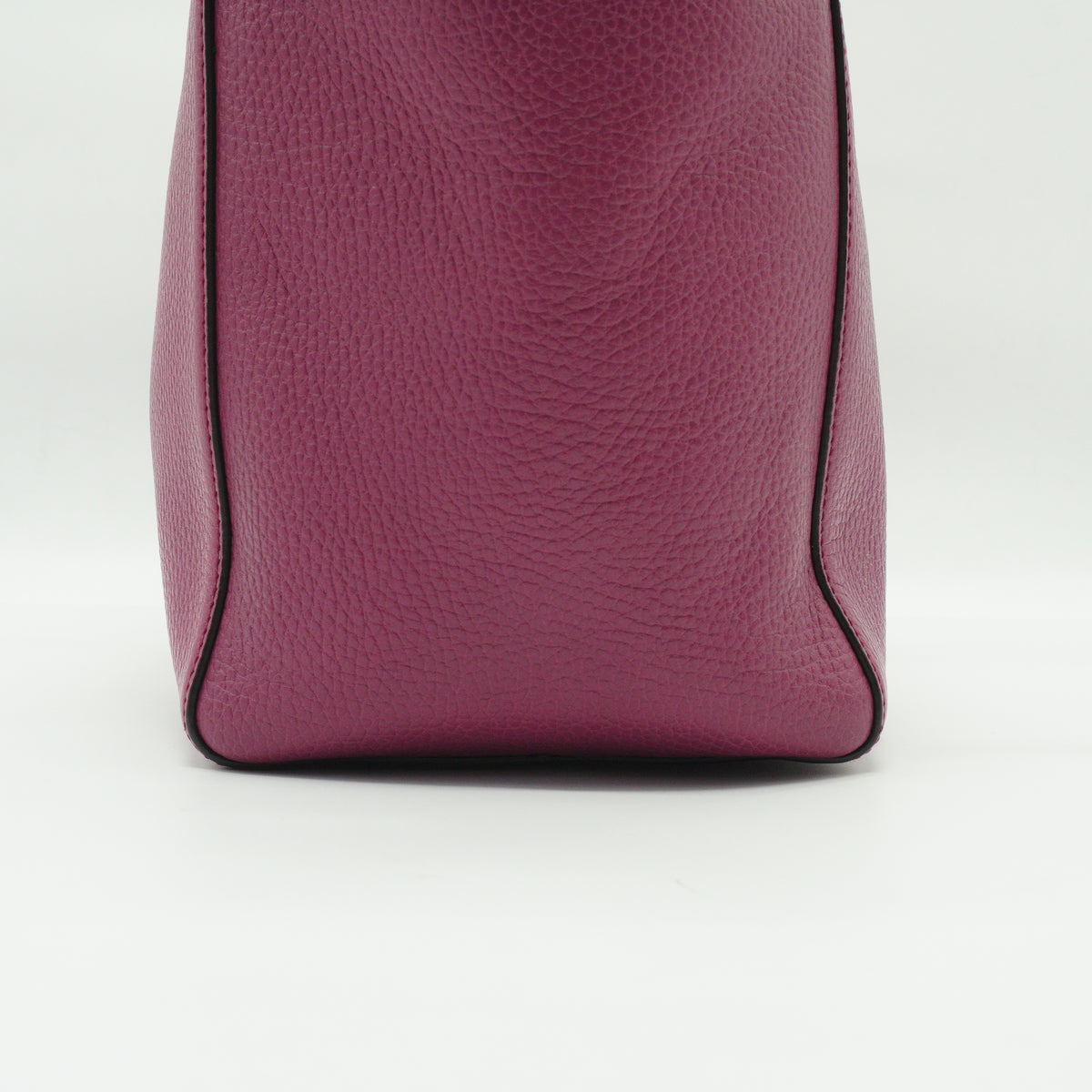 Gucci	Swing Tote Medium Peony SHW