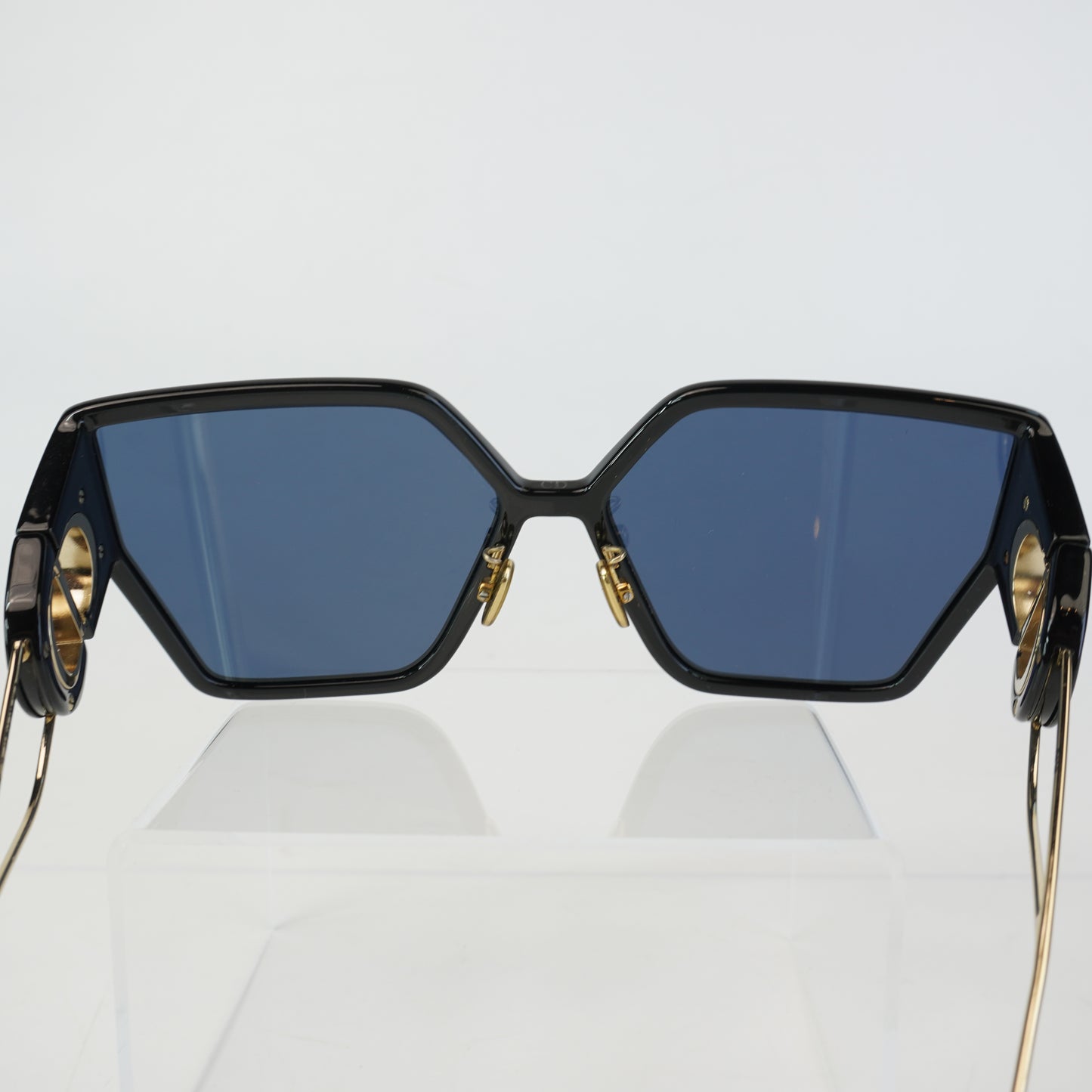 Dior	Black Oversized Frame