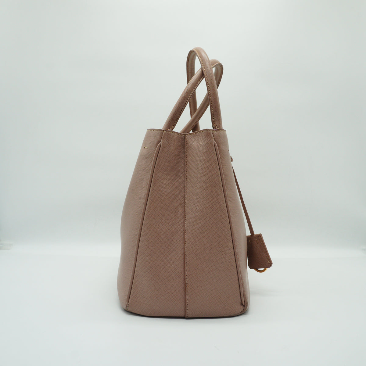 Prada	Galleria Saffiano Leather Bag GHW Medium