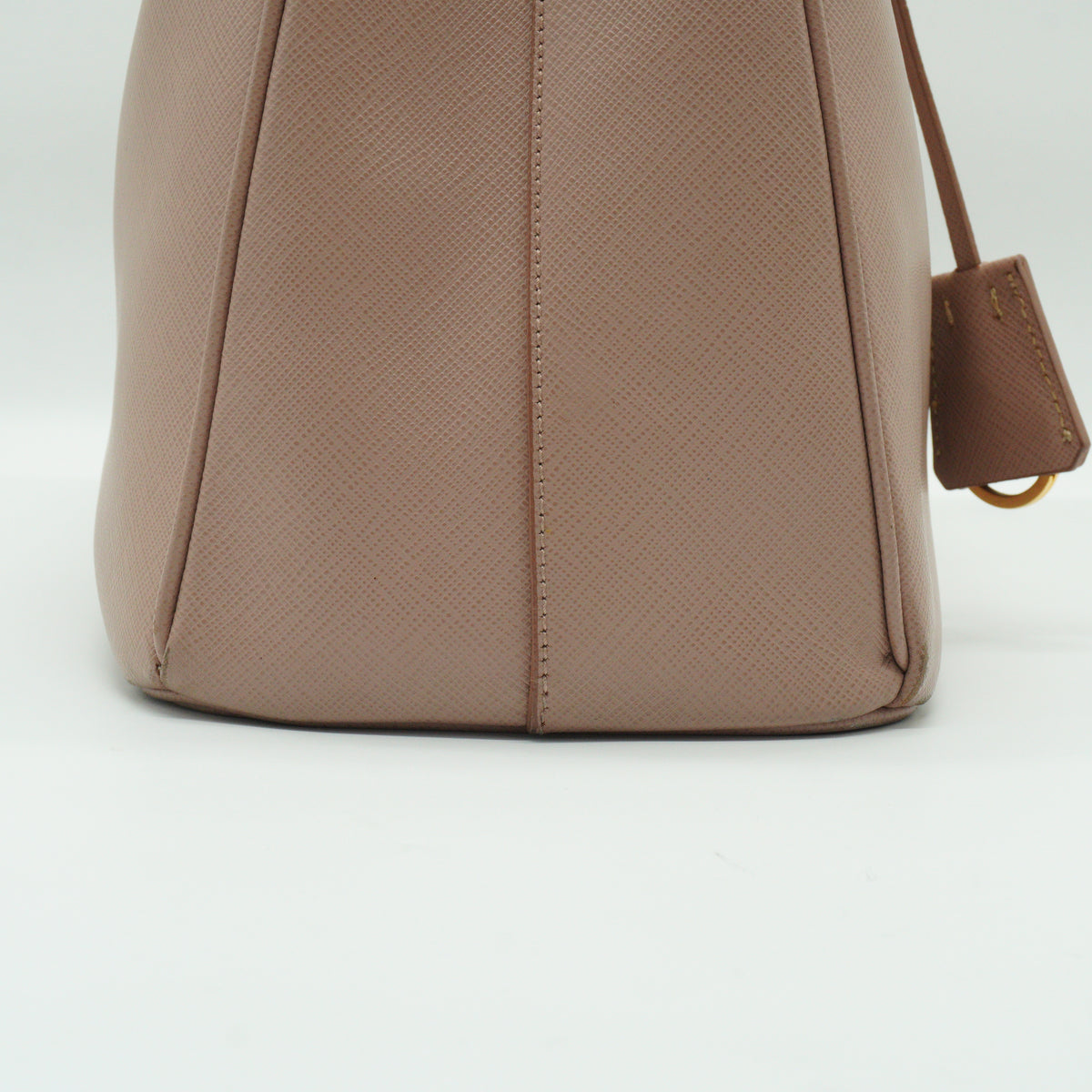 Prada	Galleria Saffiano Leather Bag GHW Medium